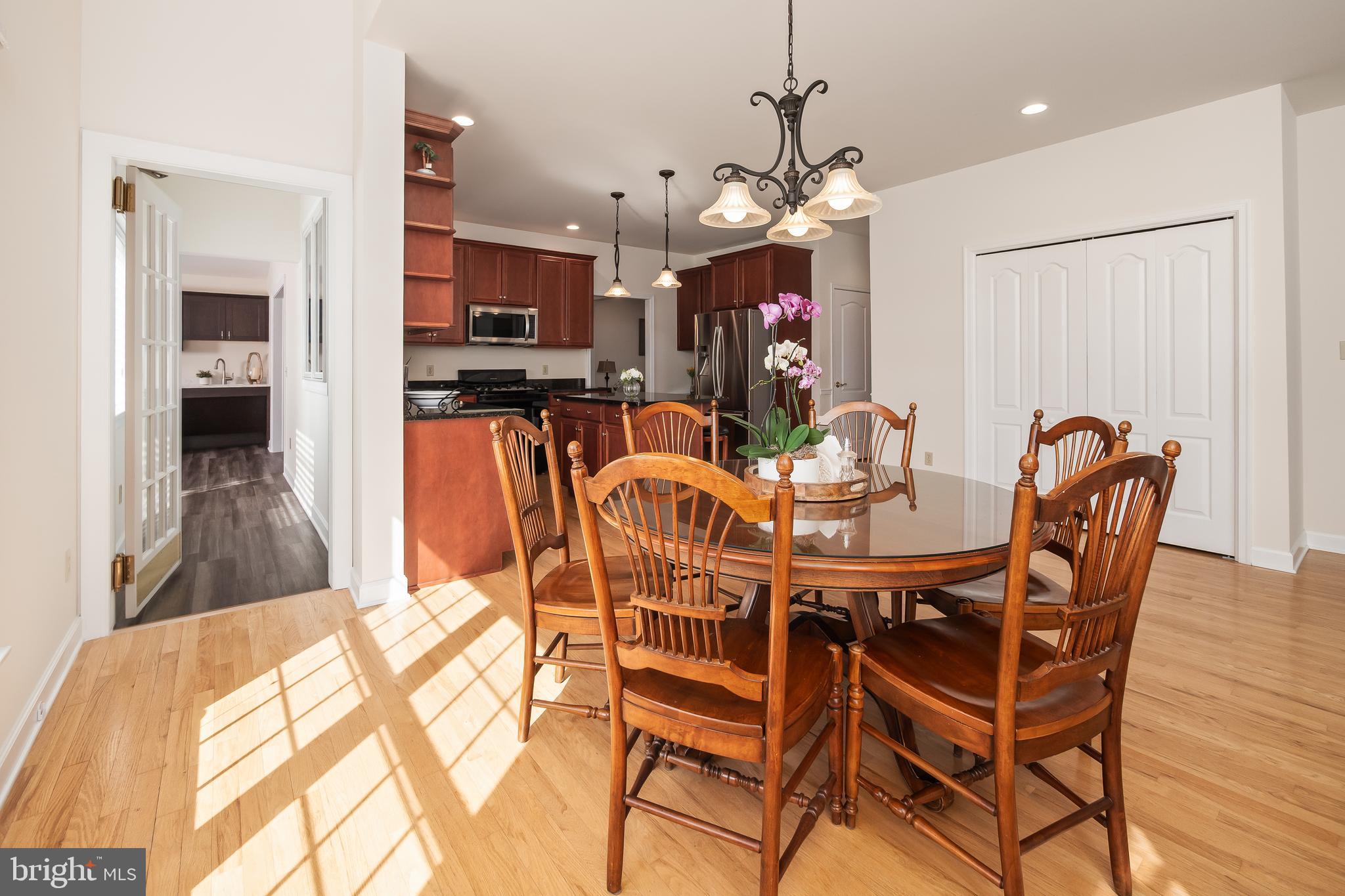 VALLEY GREEN SOUTH - Residential