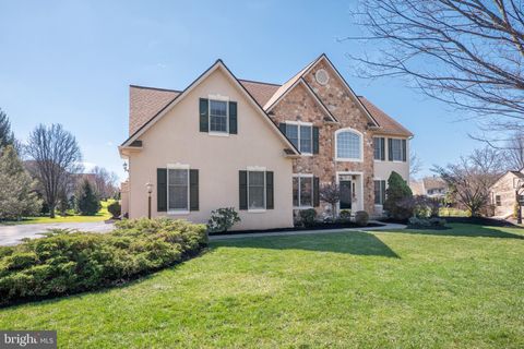 Homes For Sale - 3350 Bay Hill Dr N Dr<br/> Lehigh County, CENTER VALLEY, PA 18034