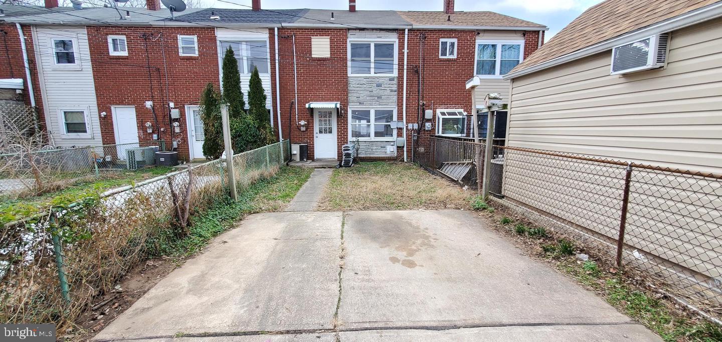 SOUTHFIELD - Residential Lease
