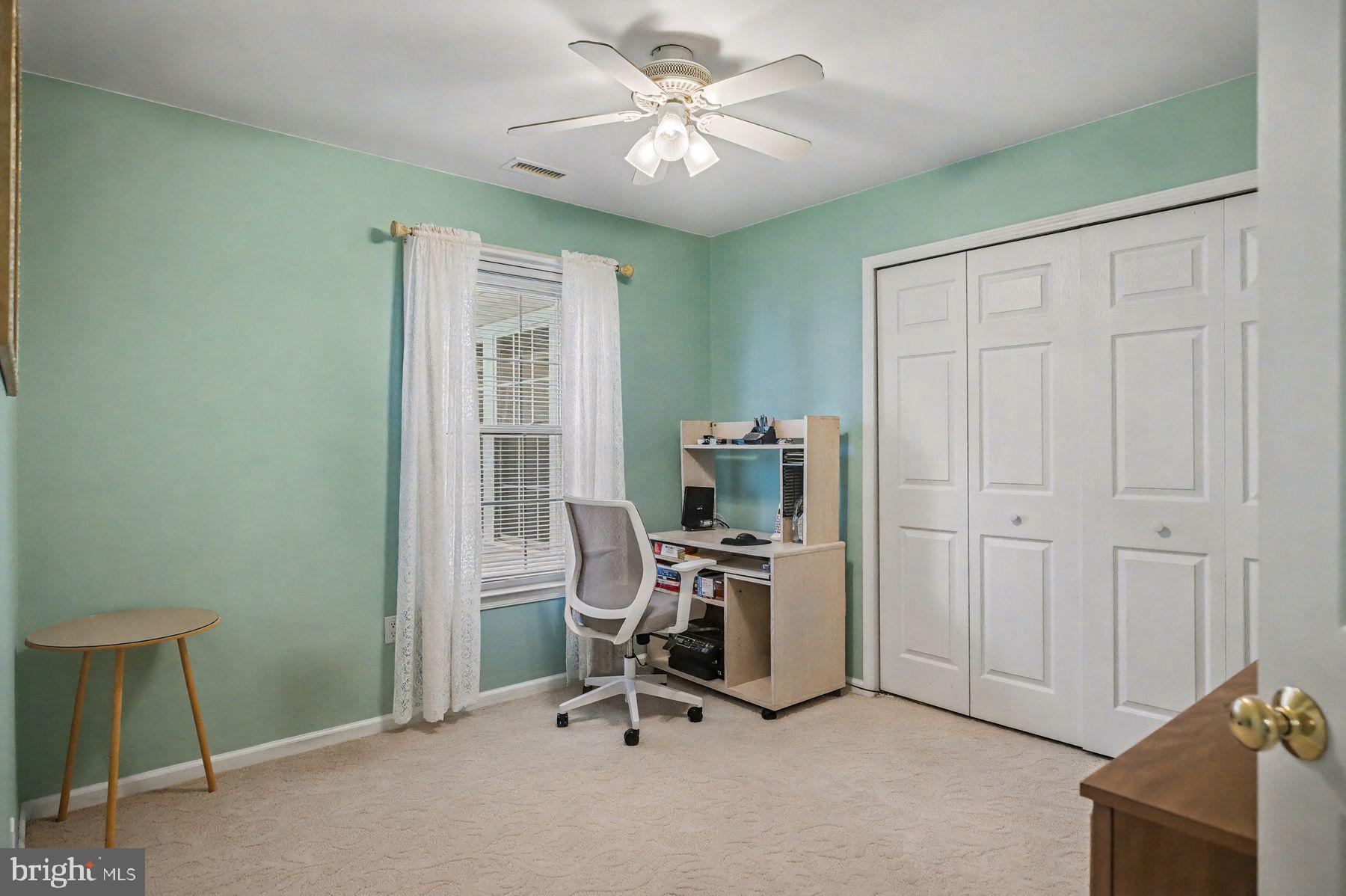 COUNTRY CROSSING - Residential