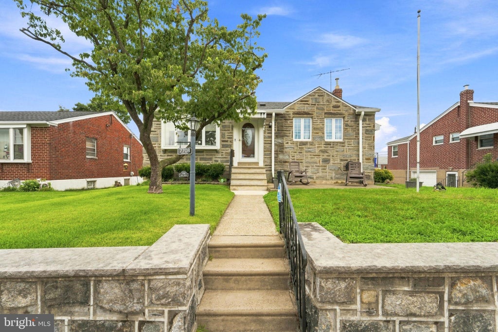 Photo of 7708 Brous Avenue, PHILADELPHIA, PA 19152 (MLS # PAPH2656218)