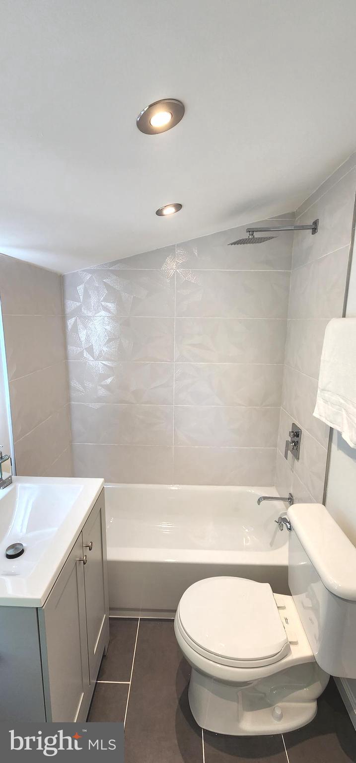 CAPITOL HEIGHTS - Residential