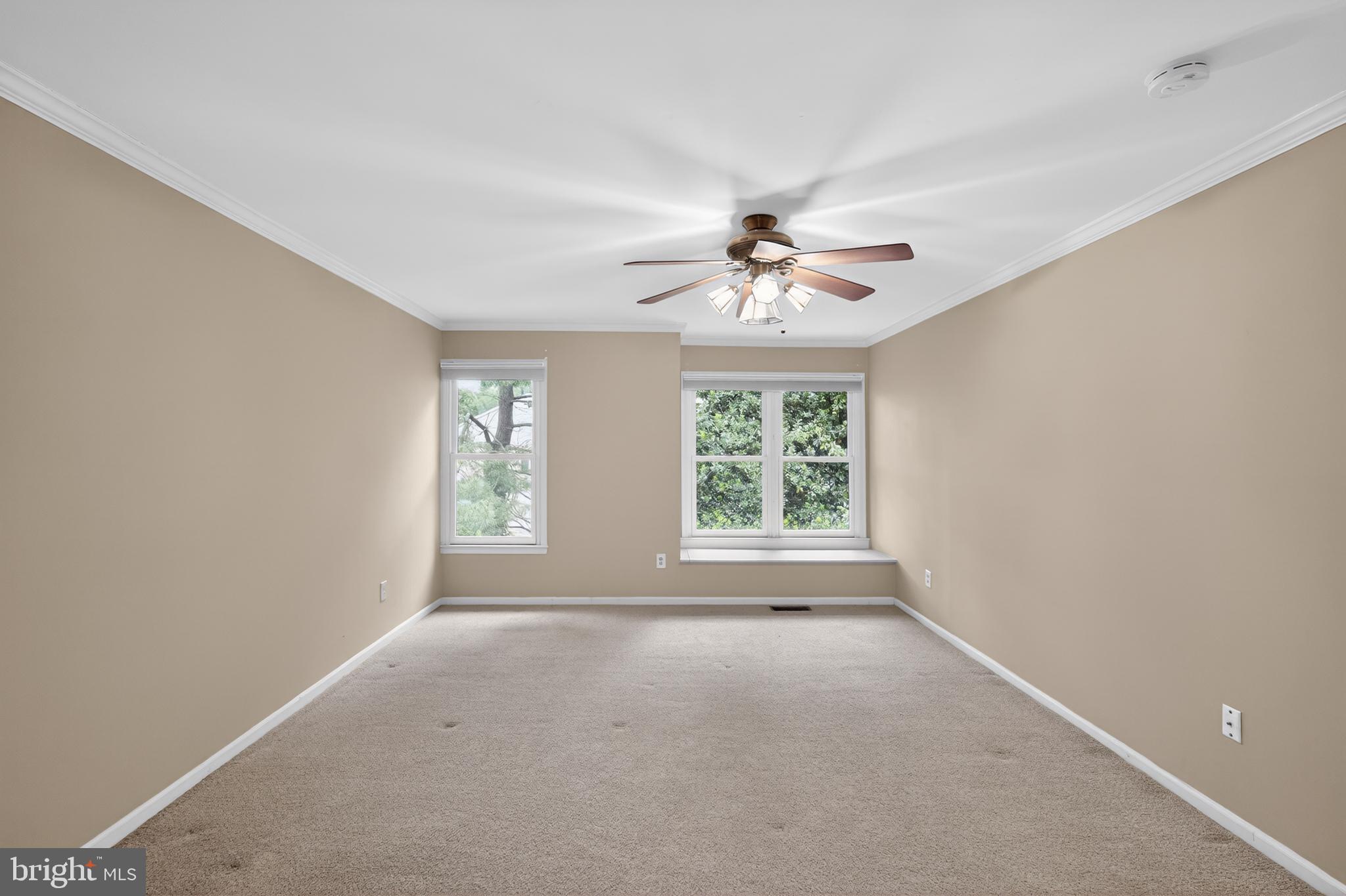 CHESTERBROOK/PONDS - Residential