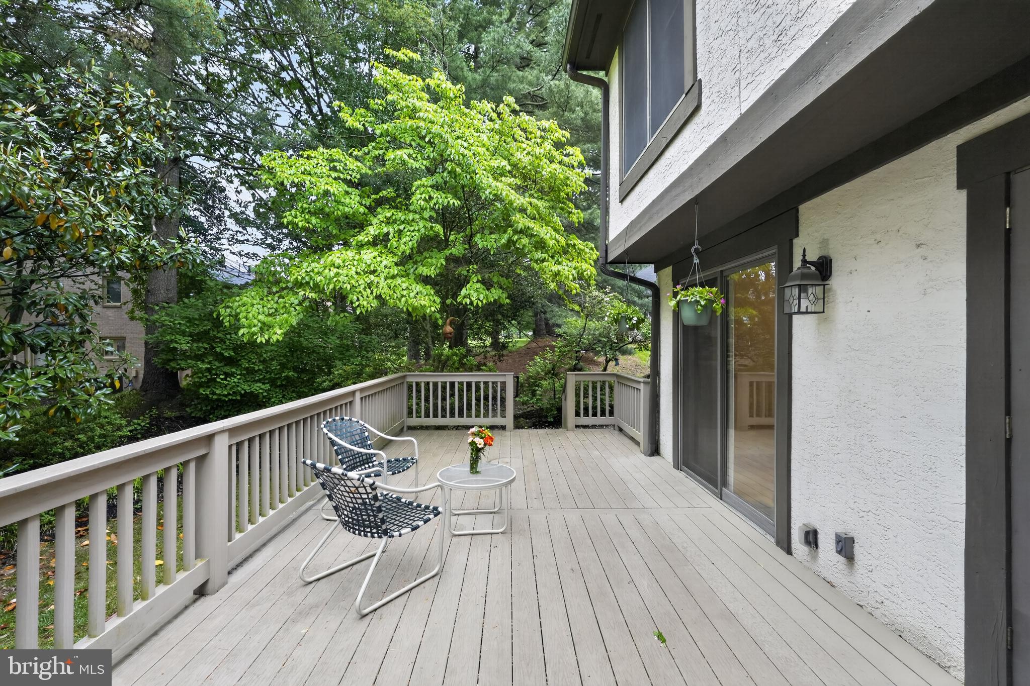 CHESTERBROOK/PONDS - Residential