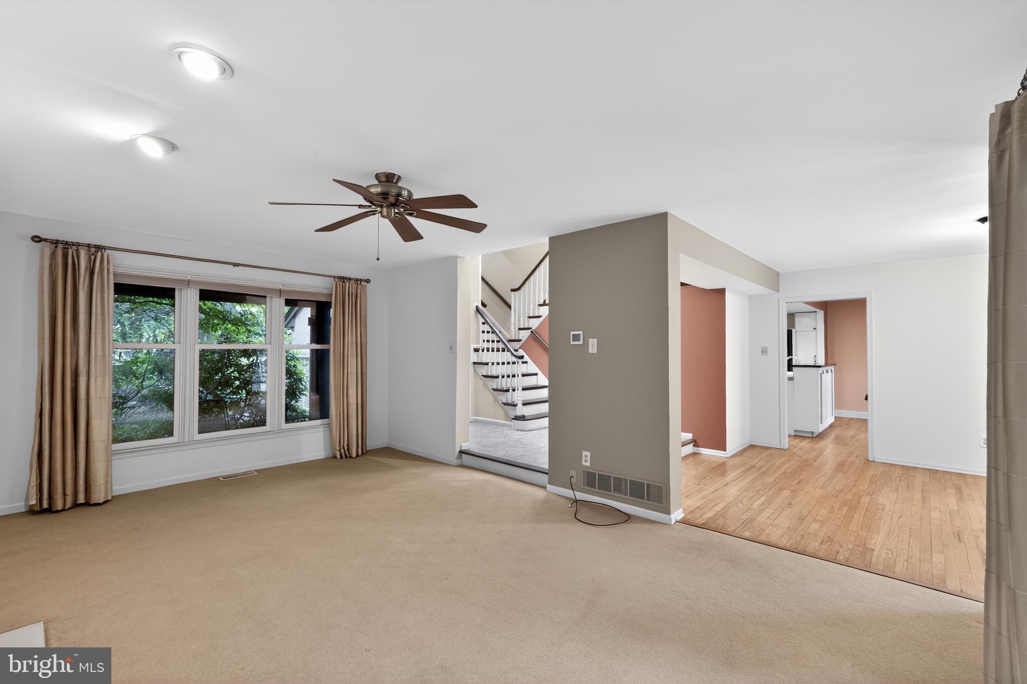 CHESTERBROOK/PONDS - Residential