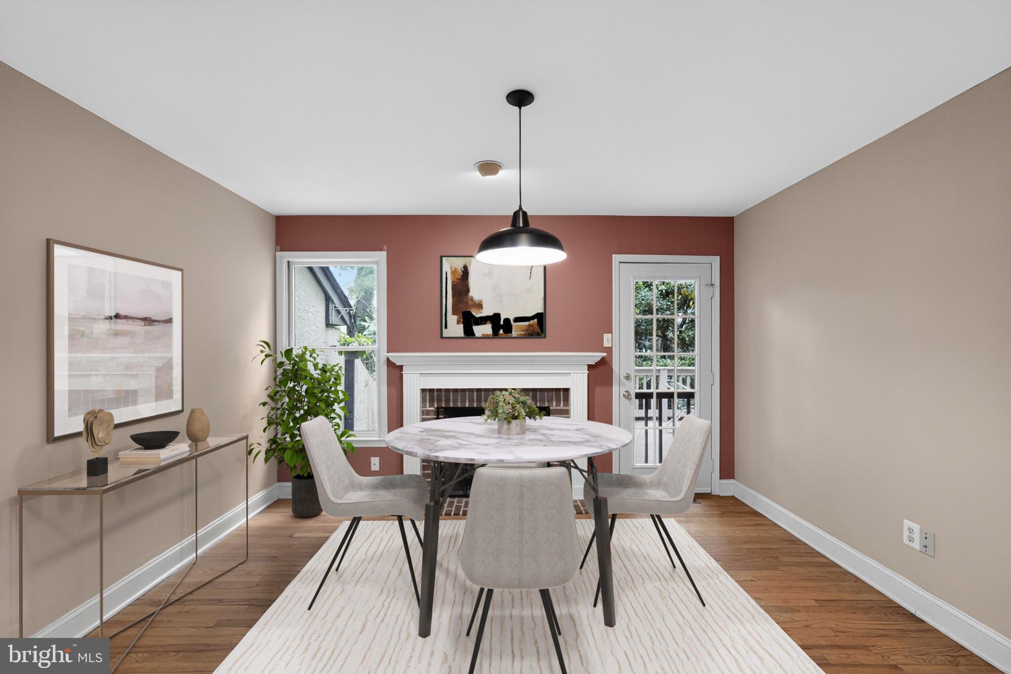 CHESTERBROOK/PONDS - Residential