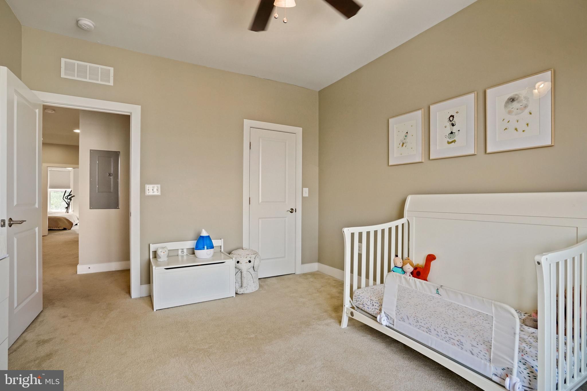 POTOMAC YARD - Residential Lease