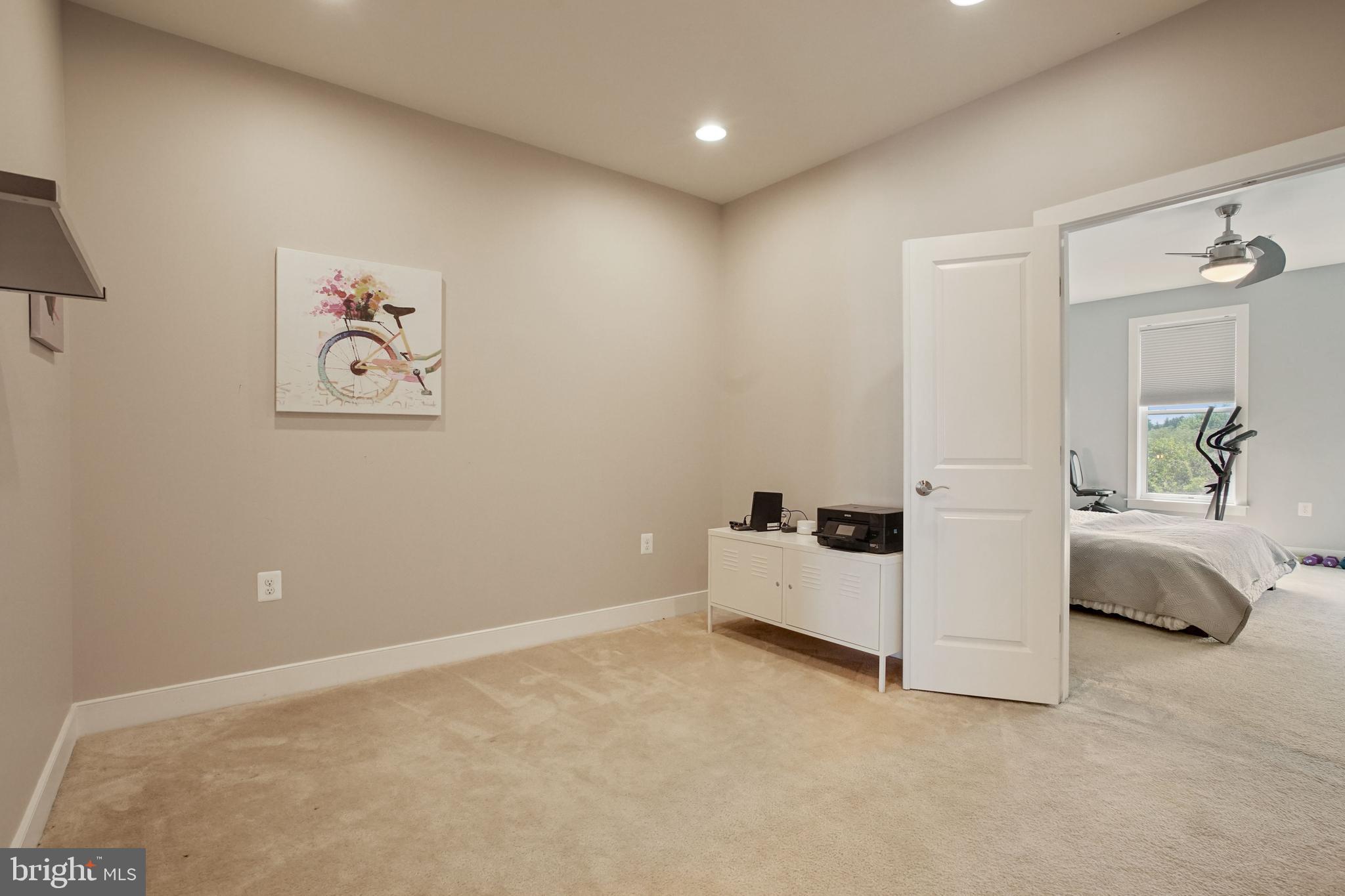 POTOMAC YARD - Residential Lease