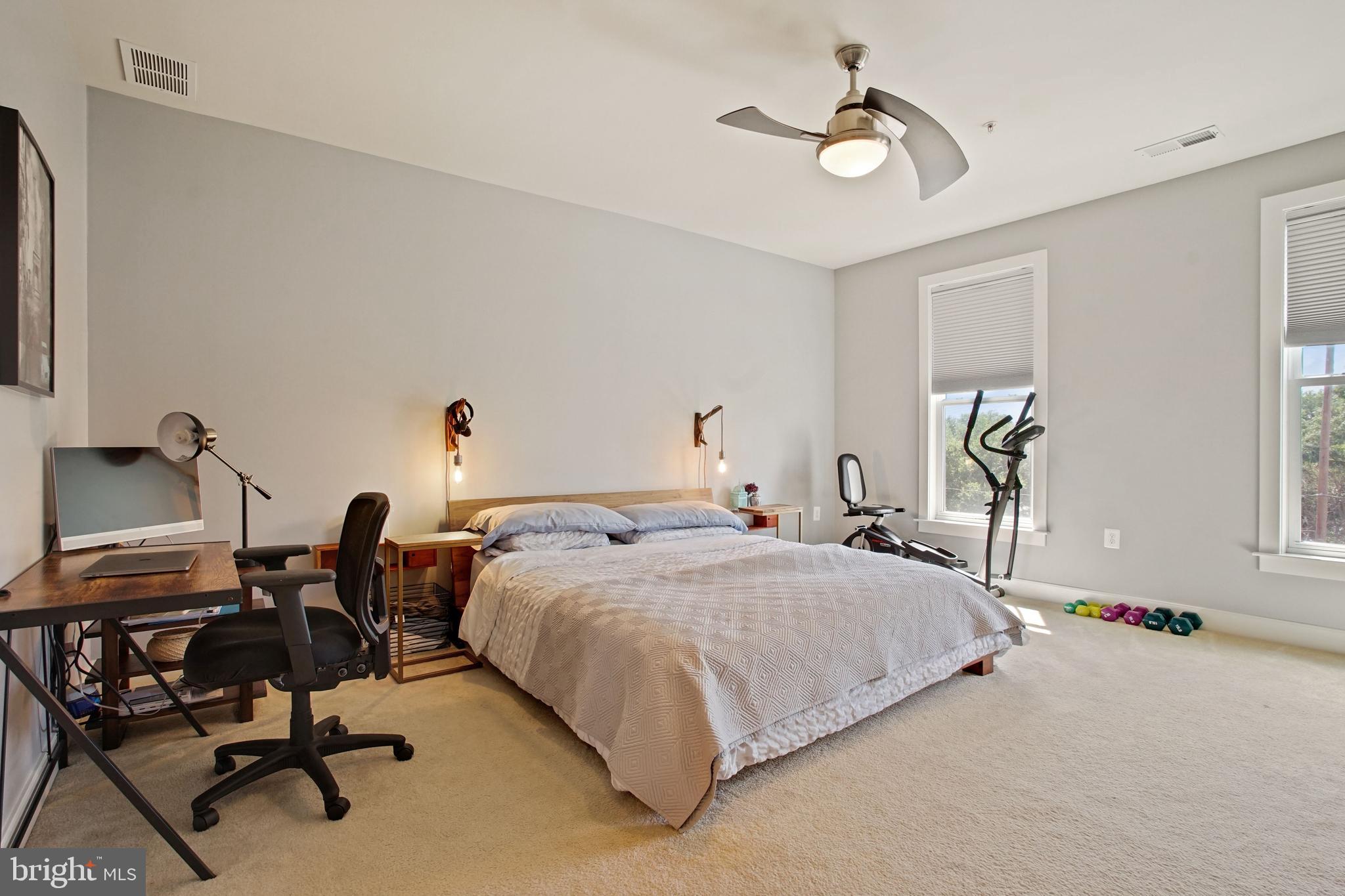 POTOMAC YARD - Residential Lease