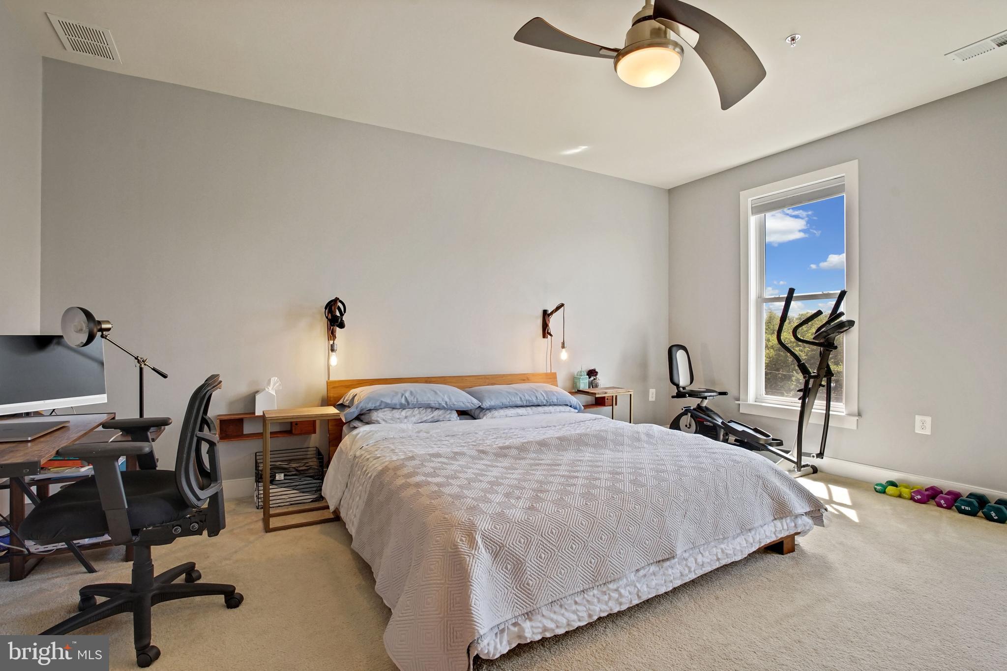 POTOMAC YARD - Residential Lease