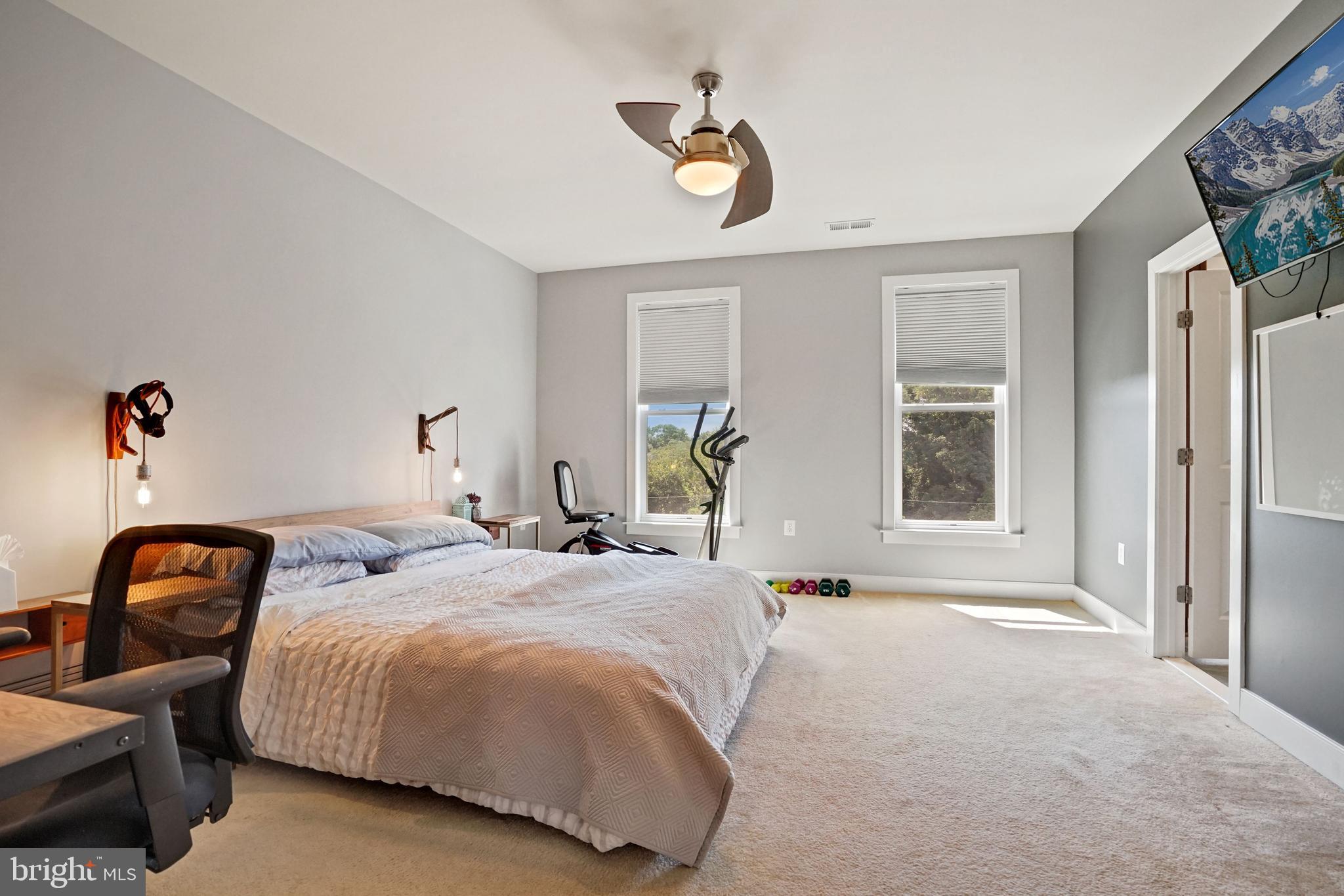 POTOMAC YARD - Residential Lease