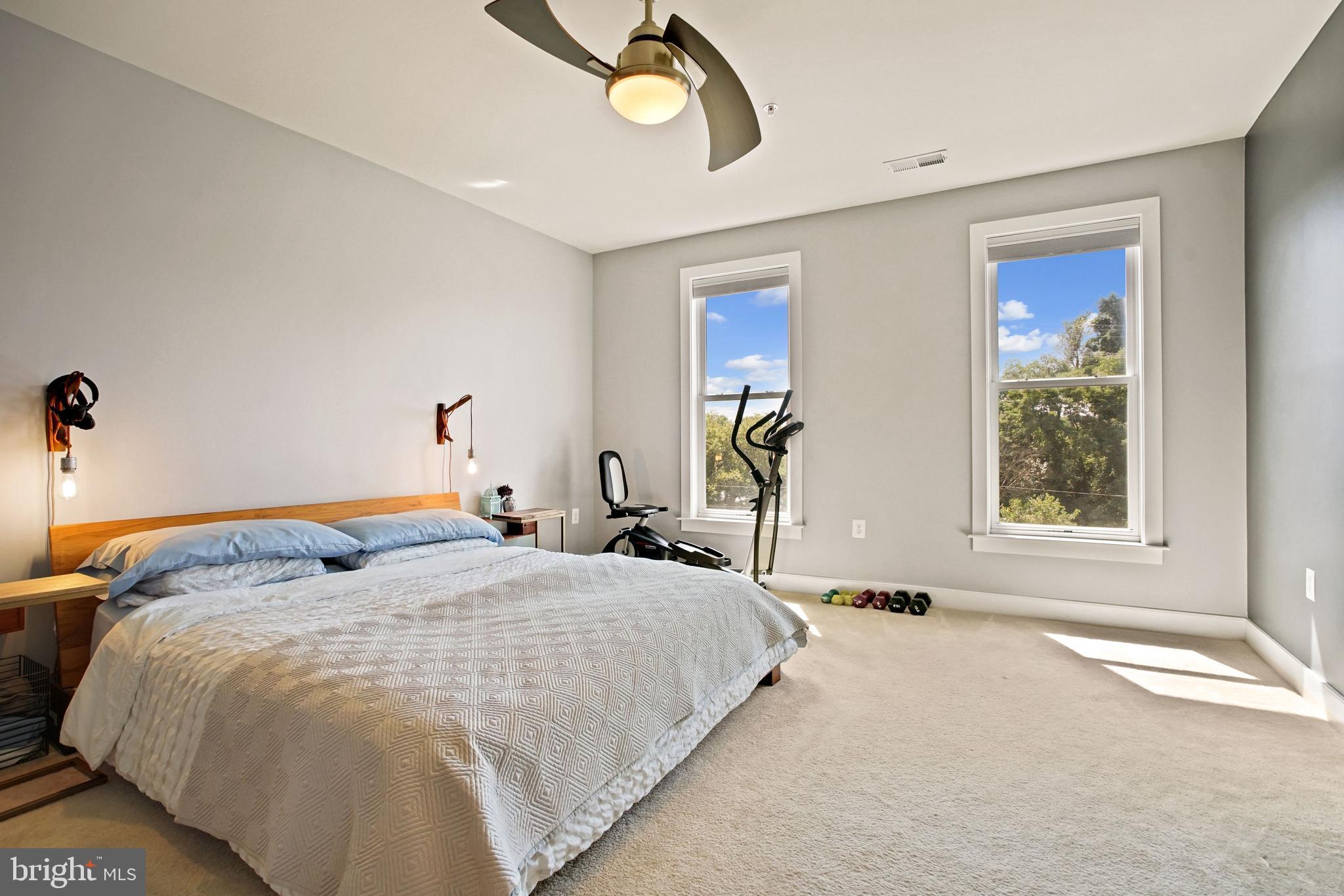 POTOMAC YARD - Residential Lease