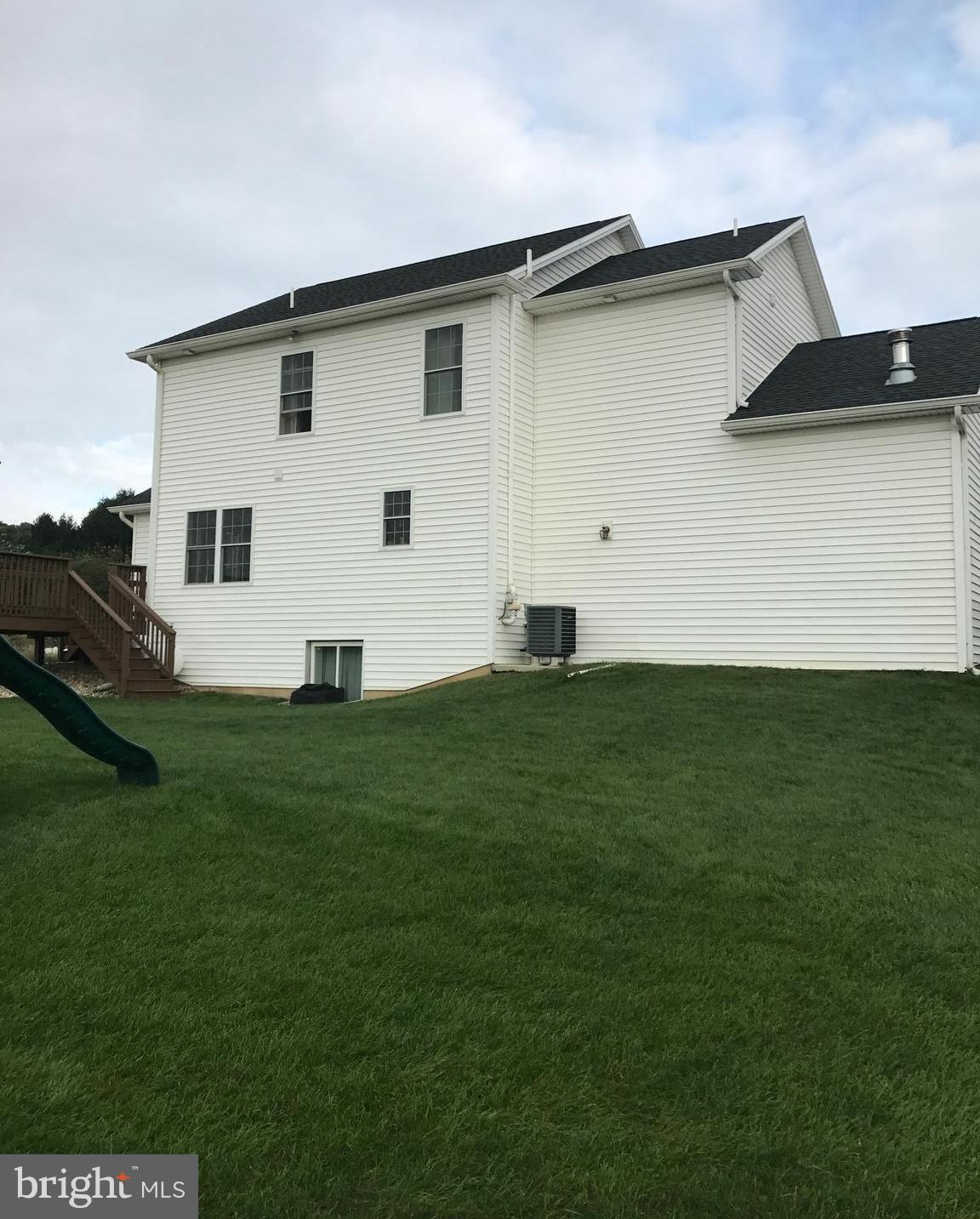 CHAMBERS POINTE - Residential
