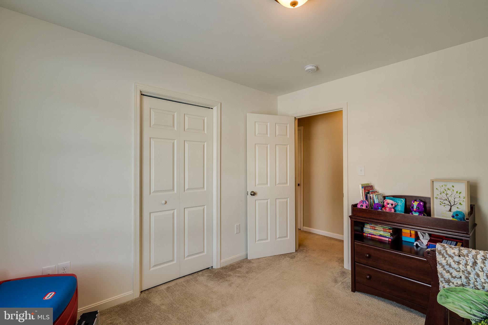 CHAMBERS POINTE - Residential