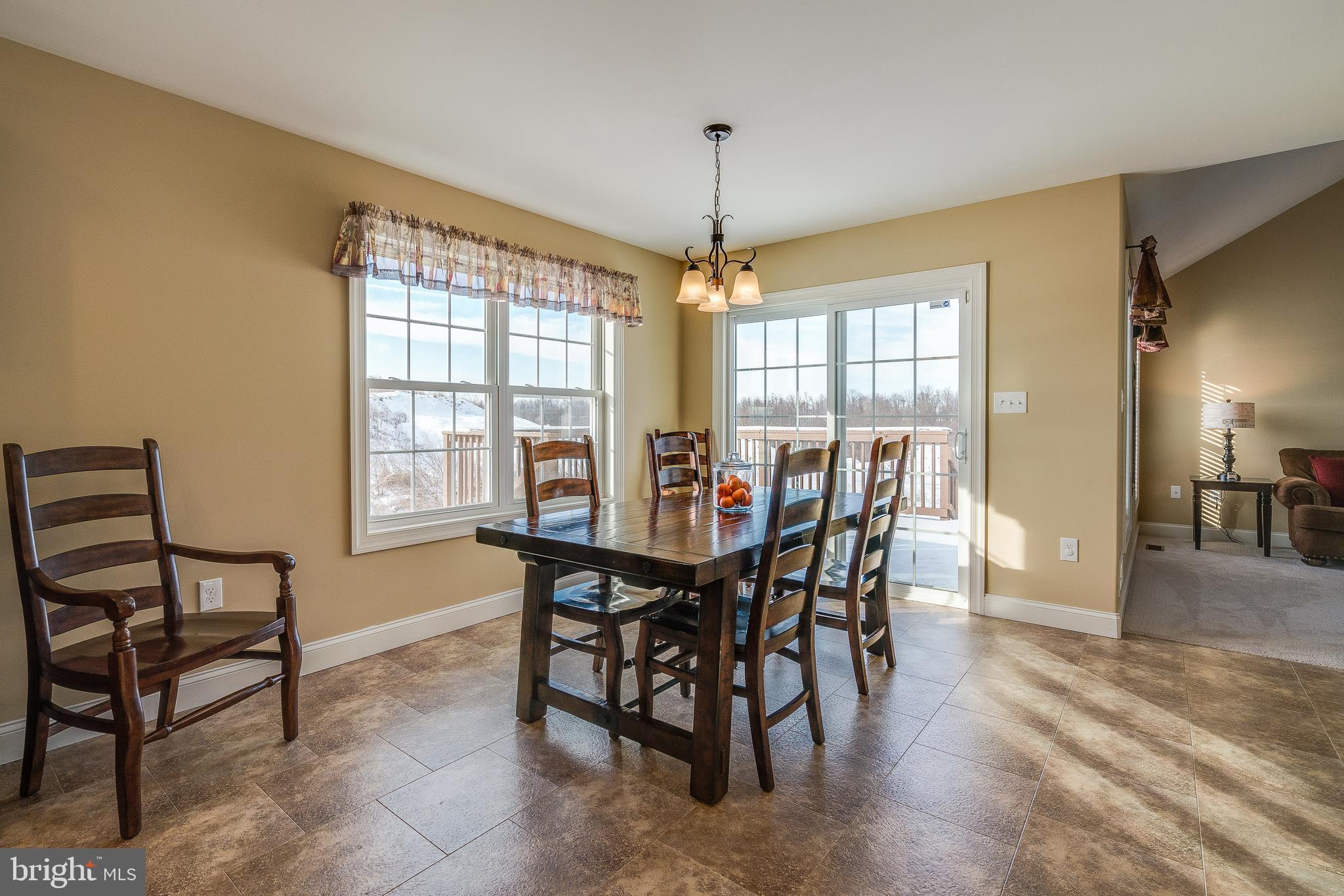 CHAMBERS POINTE - Residential