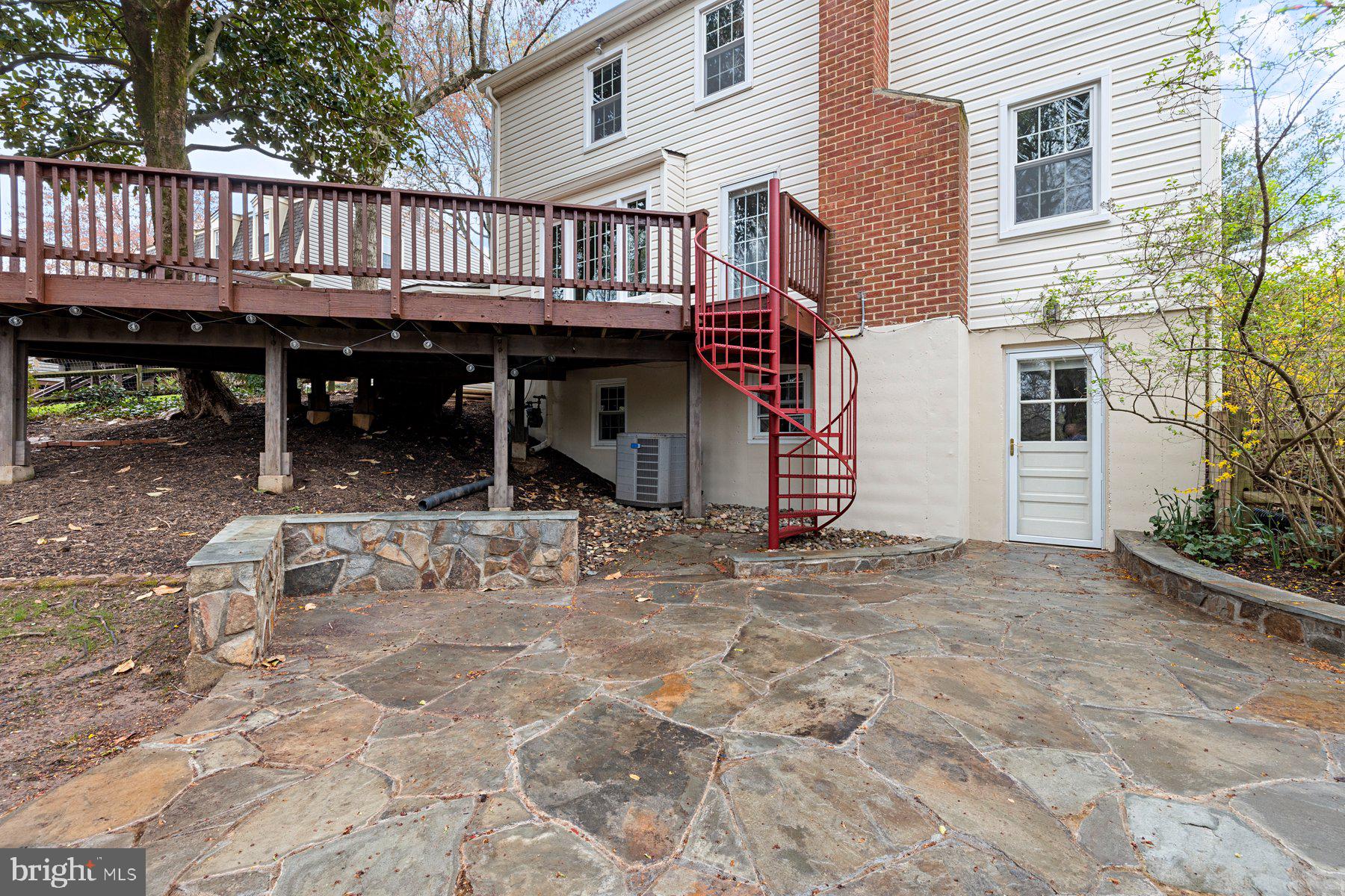 SPRINGFIELD STATION - Residential