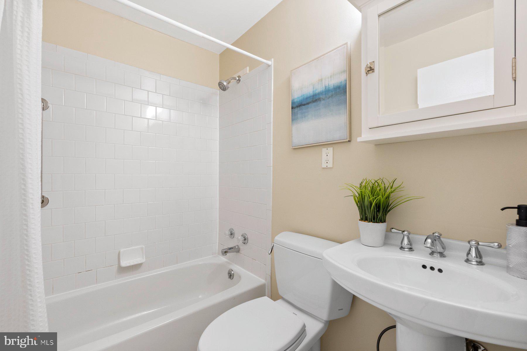 SPRINGFIELD STATION - Residential