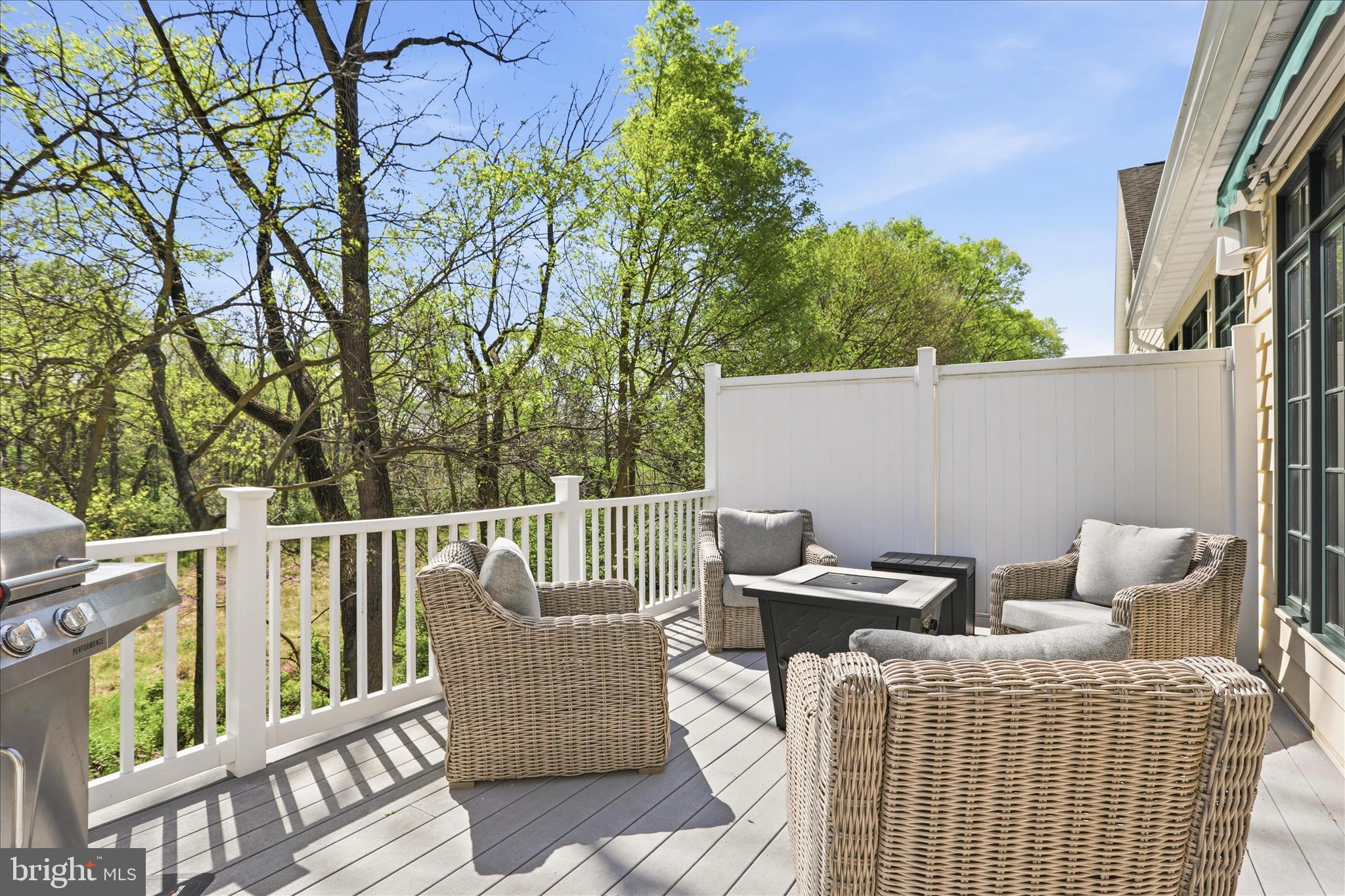 CORTLAND VILLAS - Residential