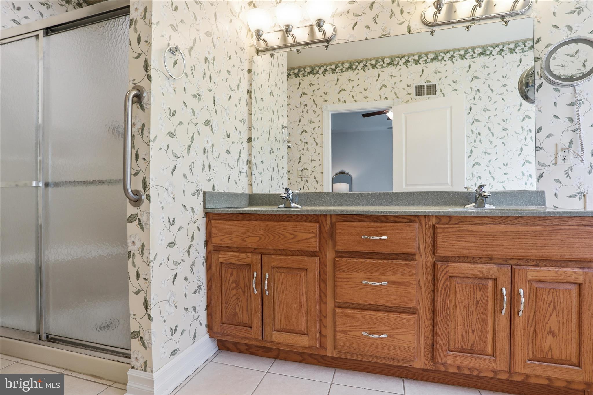 CORTLAND VILLAS - Residential