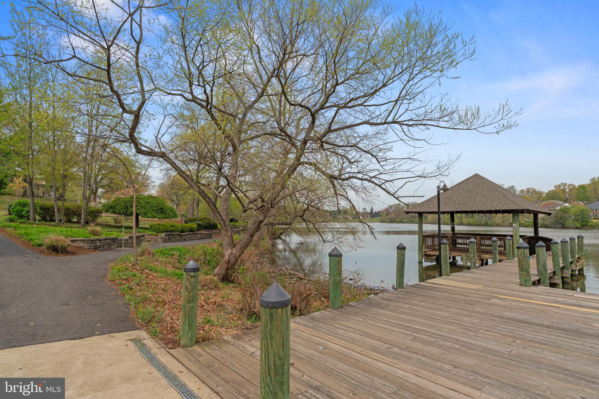 DOCKSIDE - Residential