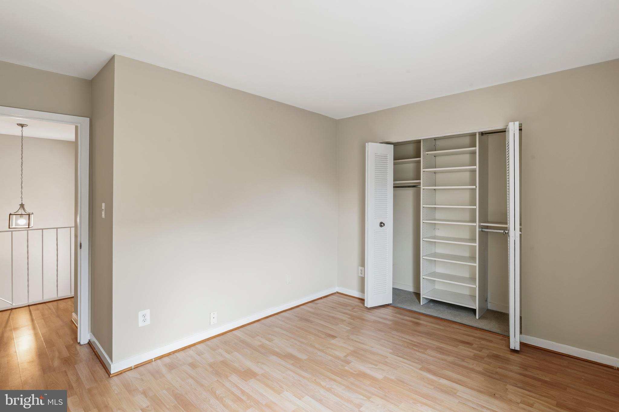 DOCKSIDE - Residential