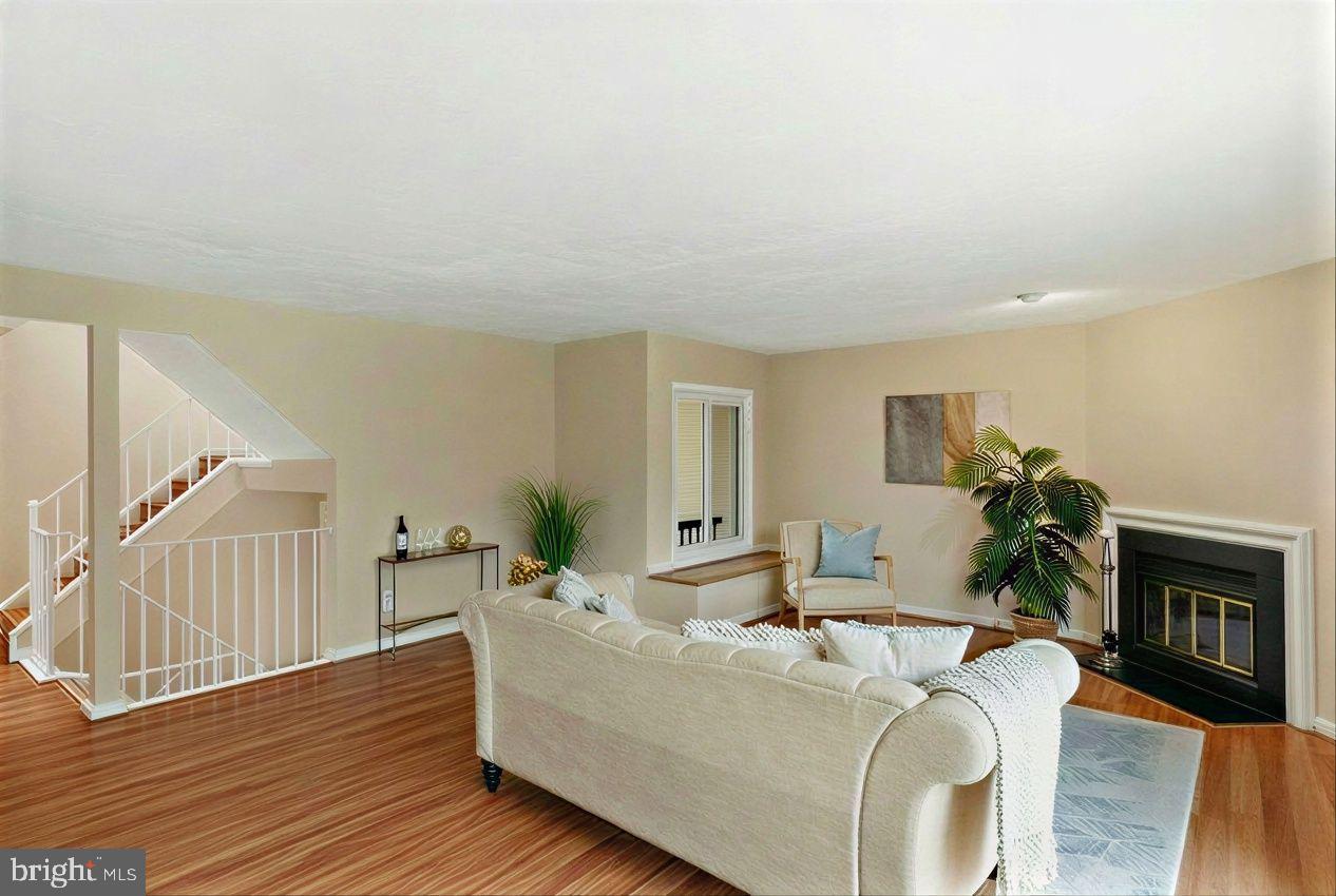 DOCKSIDE - Residential