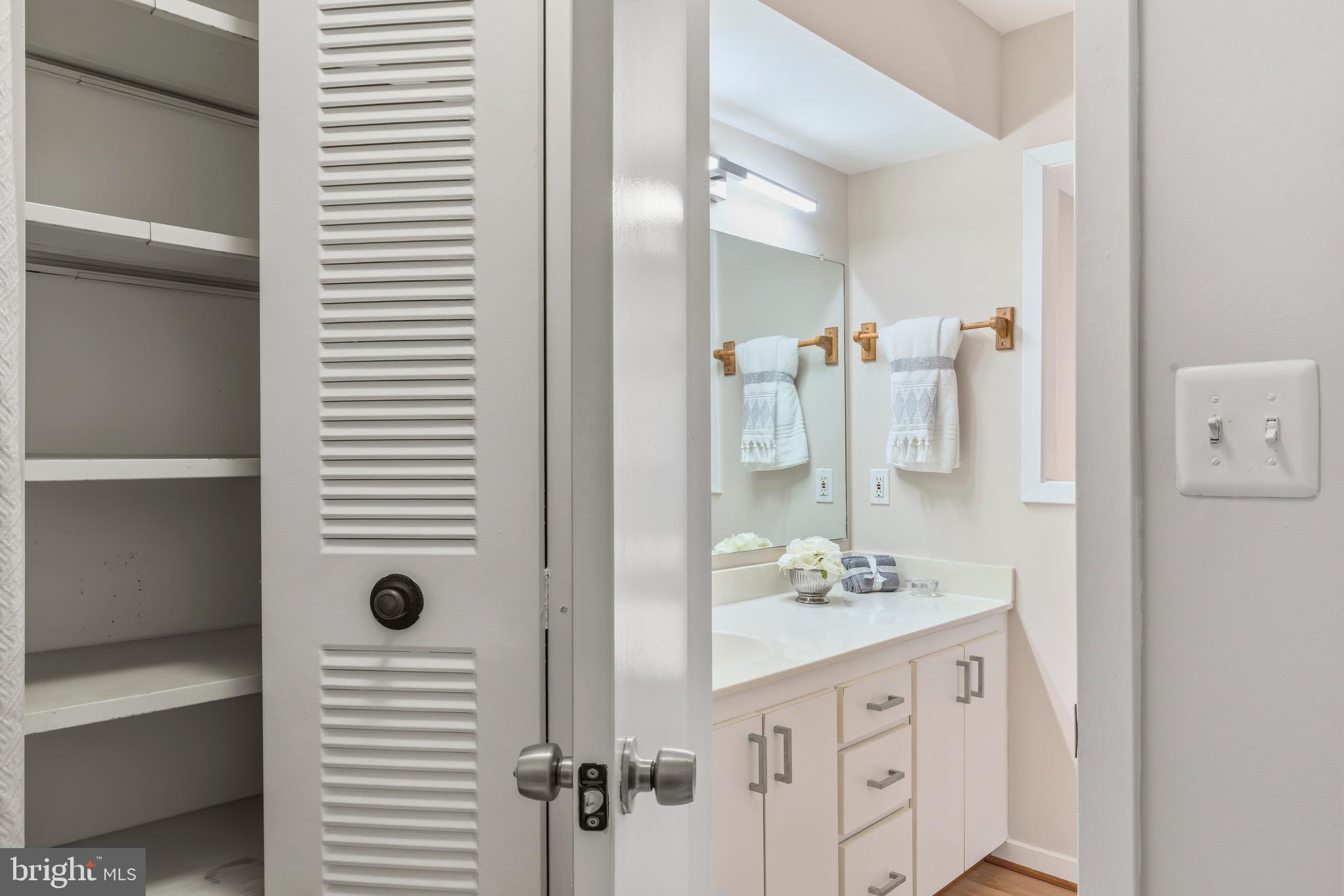 DOCKSIDE - Residential