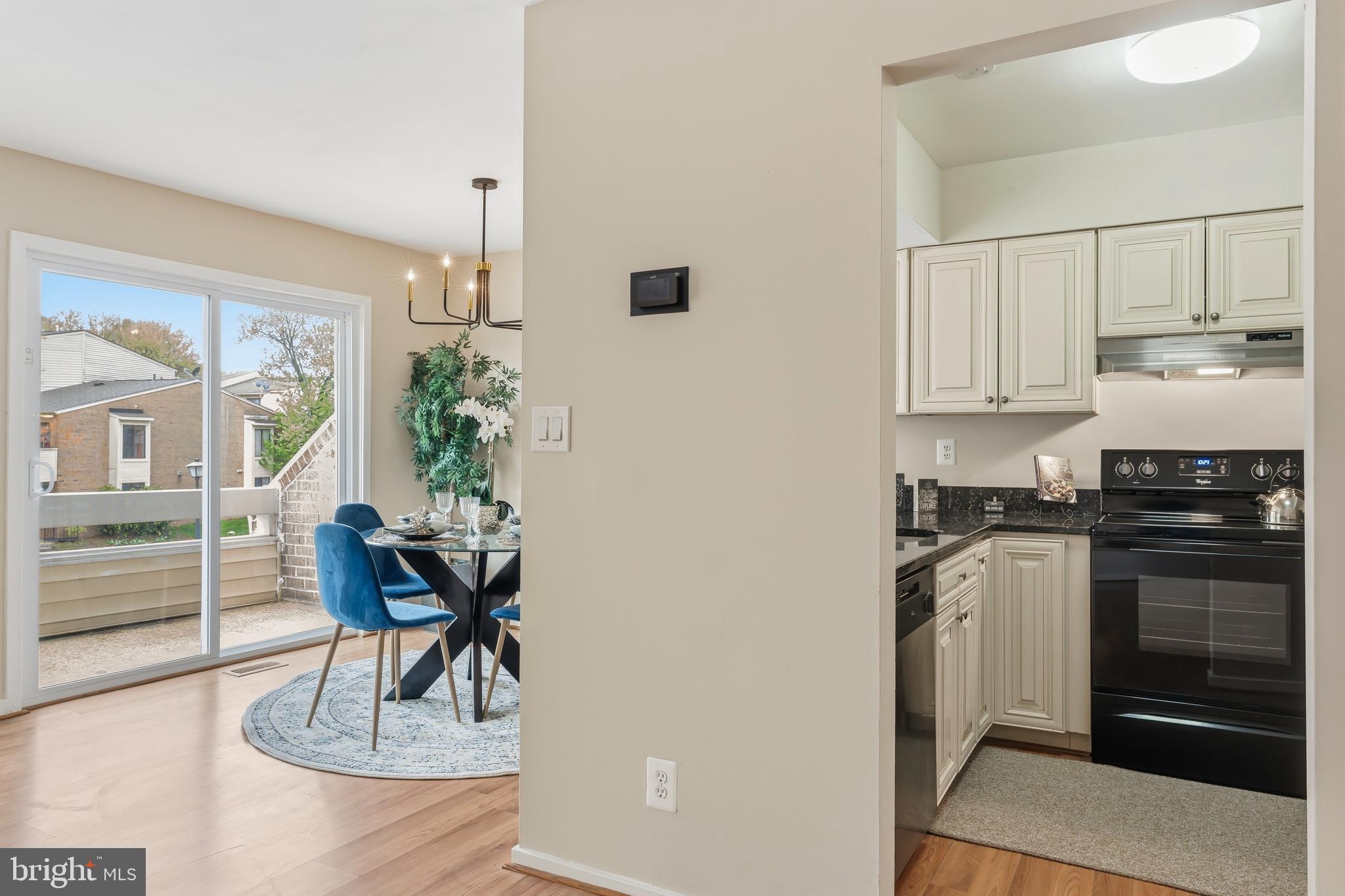 DOCKSIDE - Residential