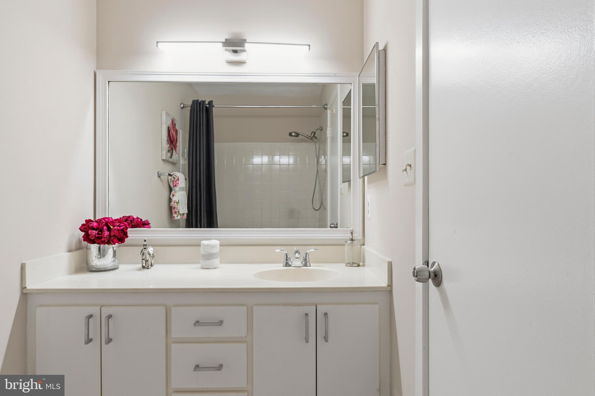 DOCKSIDE - Residential