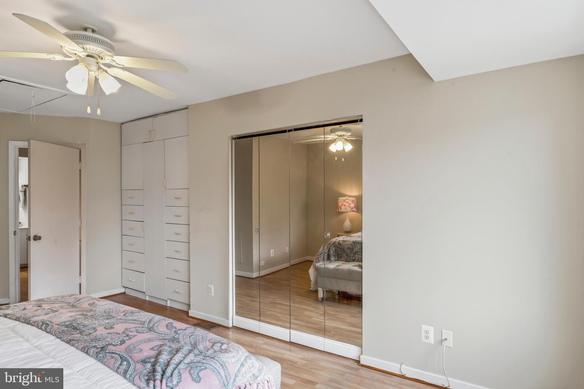 DOCKSIDE - Residential