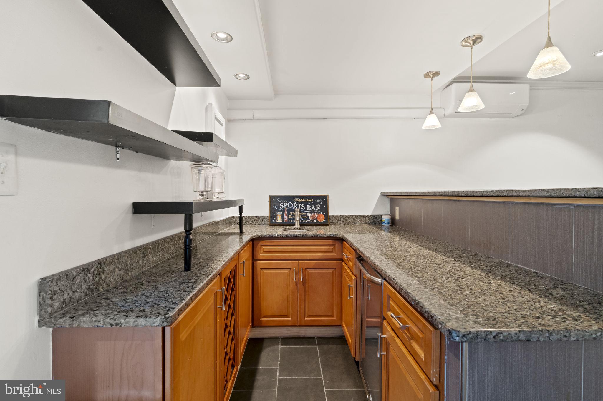 GRADUATE HOSPITAL - Residential Lease