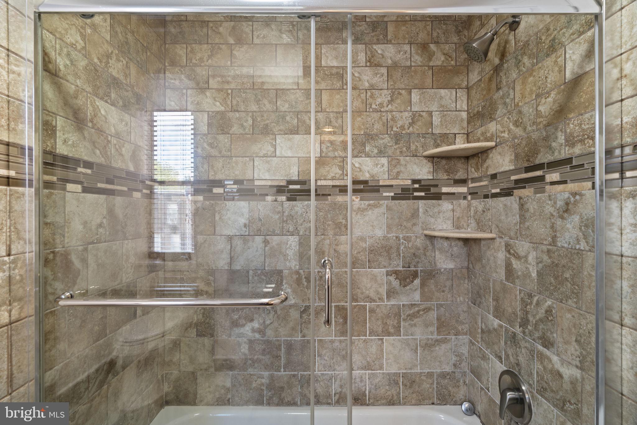 GRADUATE HOSPITAL - Residential Lease