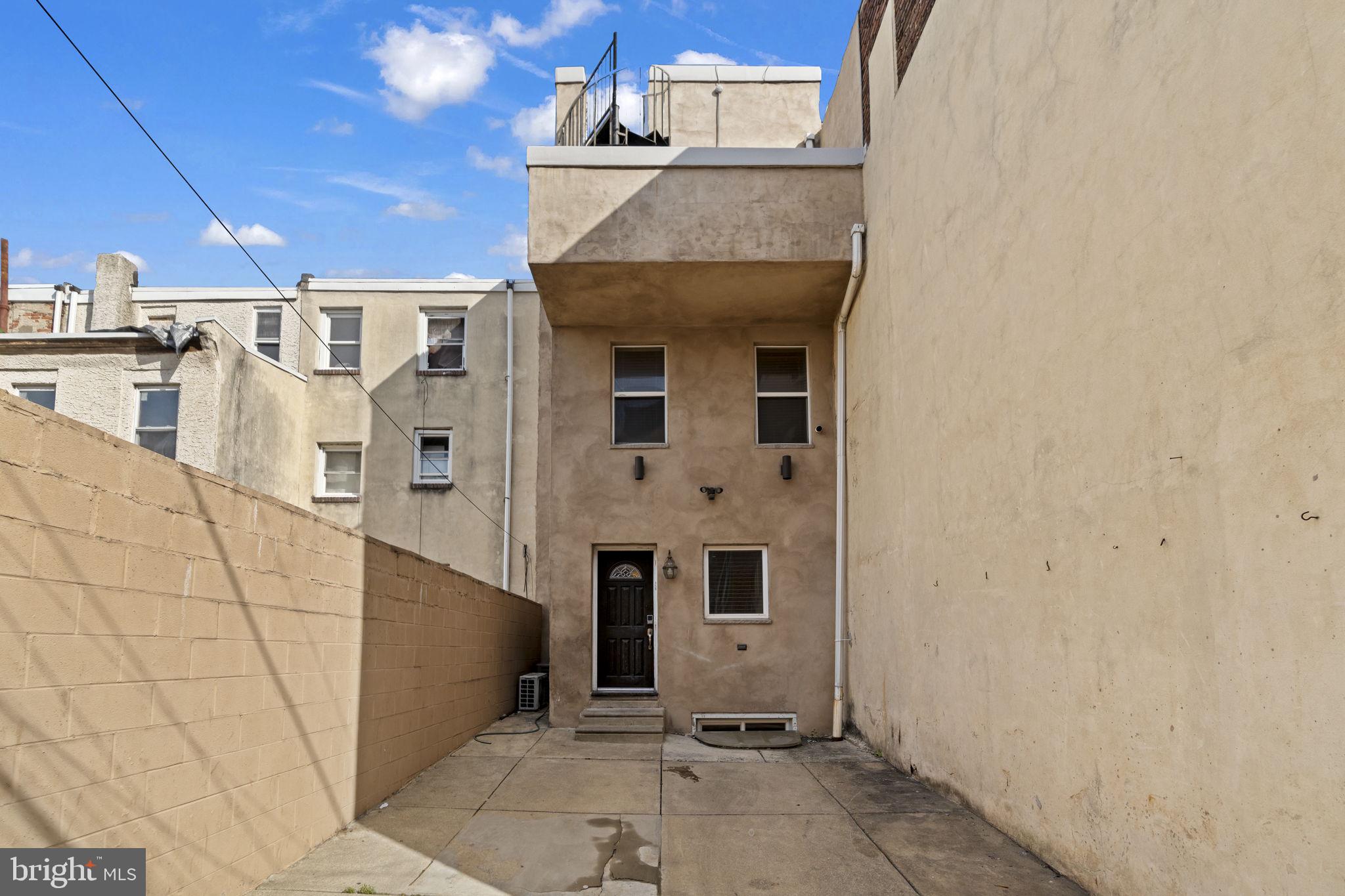 GRADUATE HOSPITAL - Residential Lease