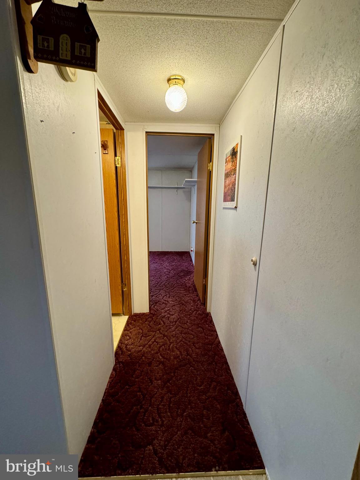 COUNTRY ESTATES - Residential