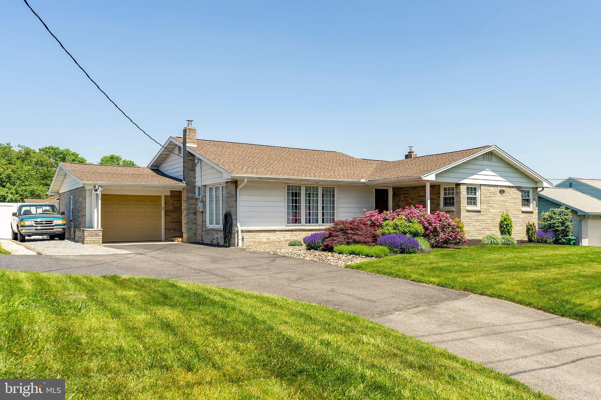 EAST COCALICO TWP - Residential