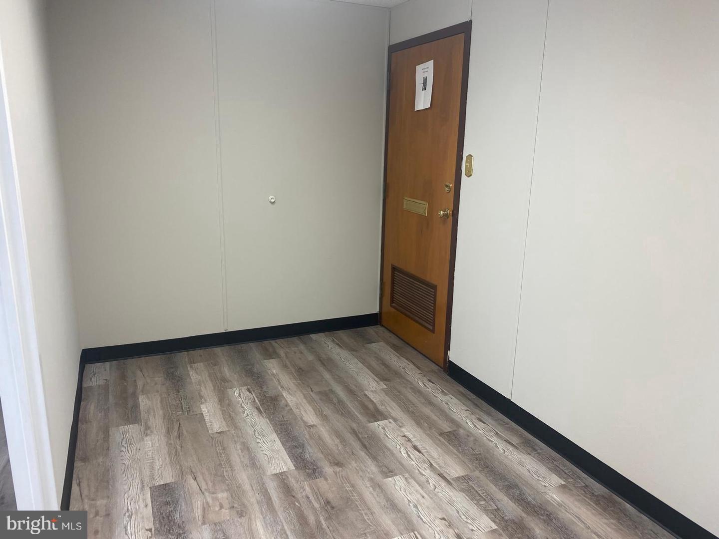 210 BROAD STREET E 200-U1