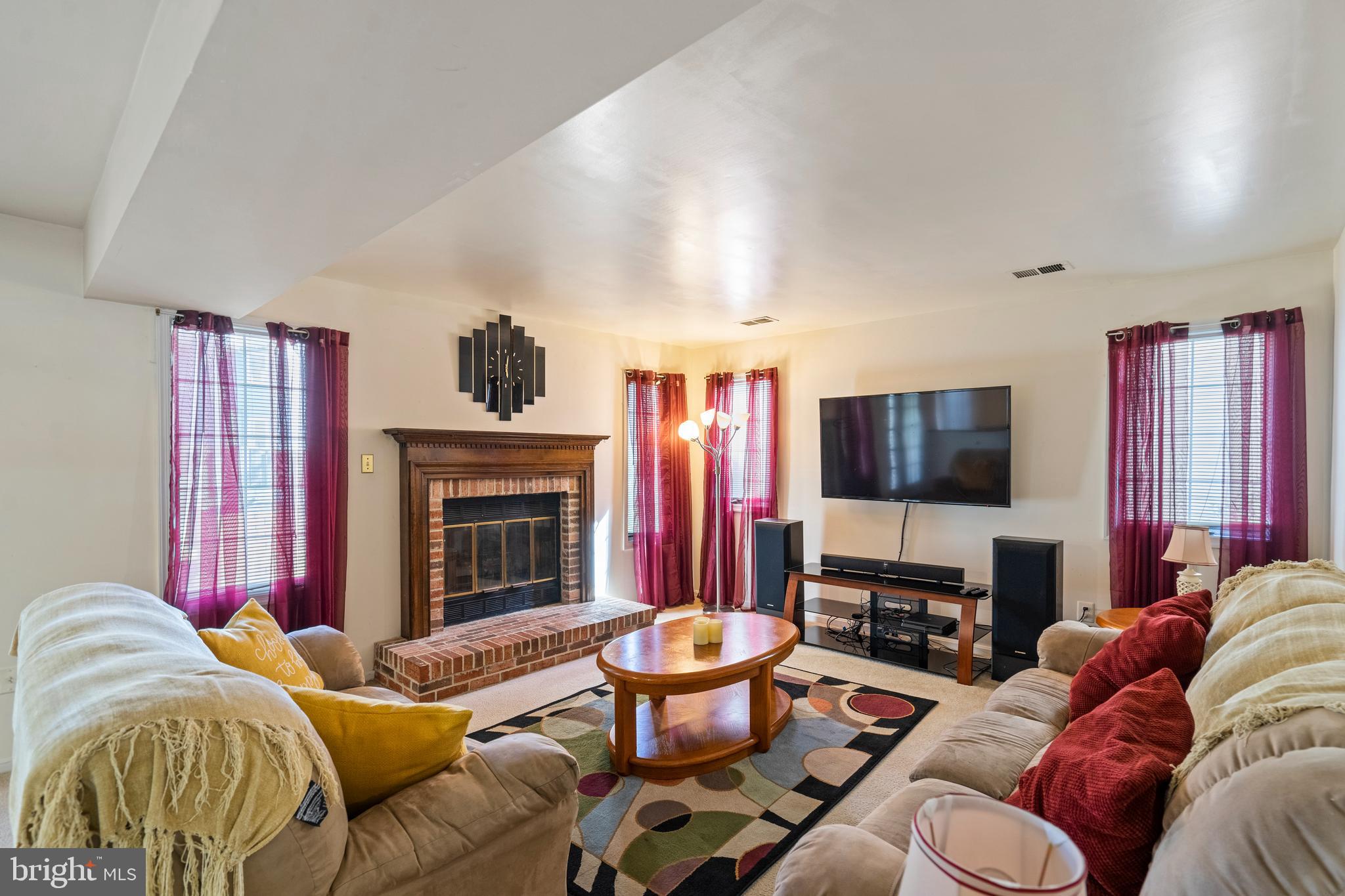 VILLAGES OF MARLBOROUGH - Residential