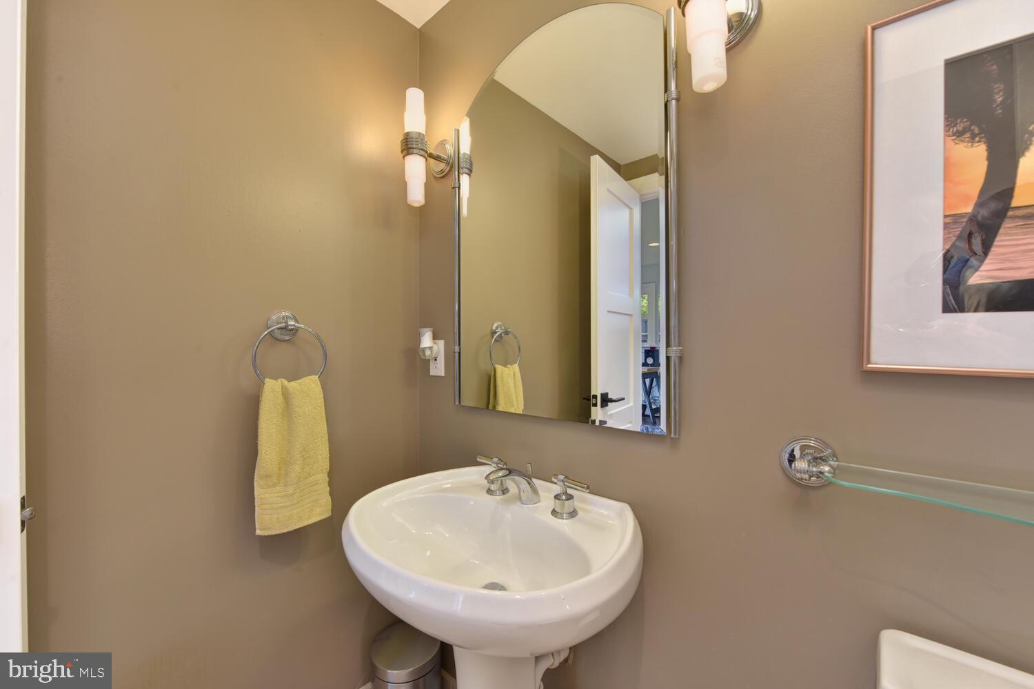 AURA HEIGHTS - Residential