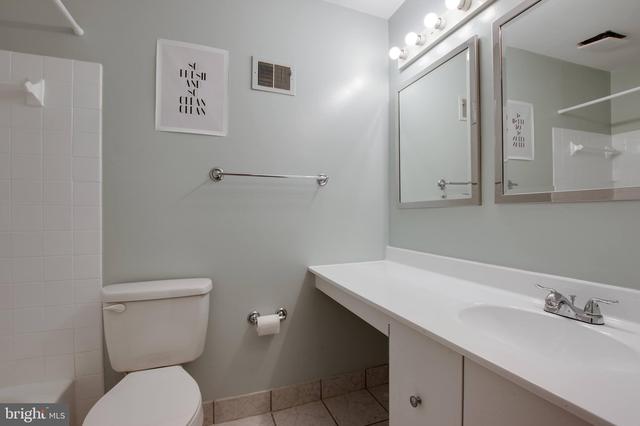 KINGS PARK WEST - Residential Lease