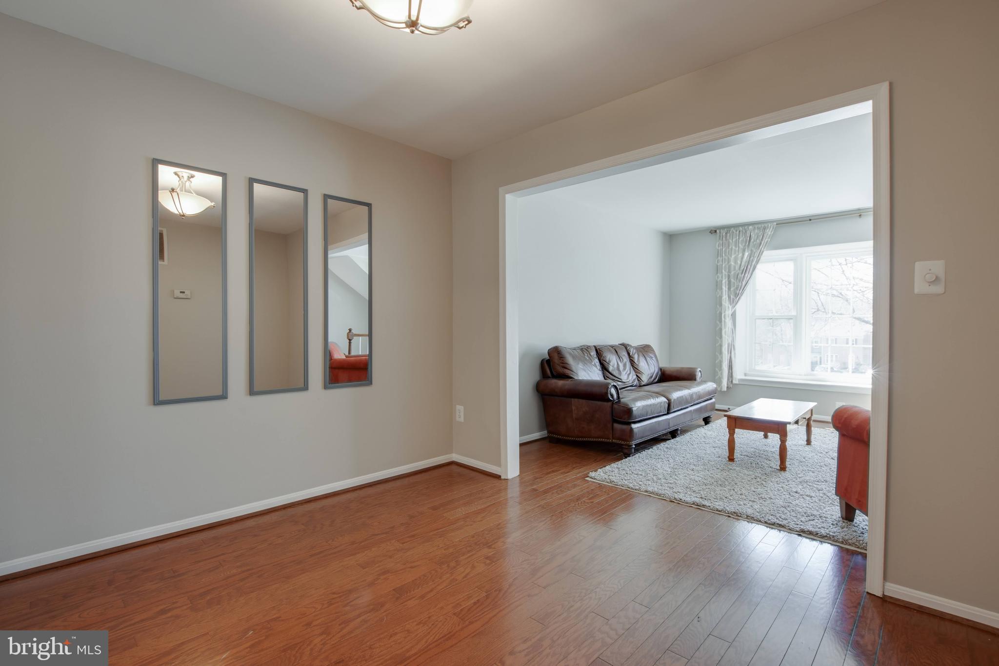 KINGS PARK WEST - Residential Lease