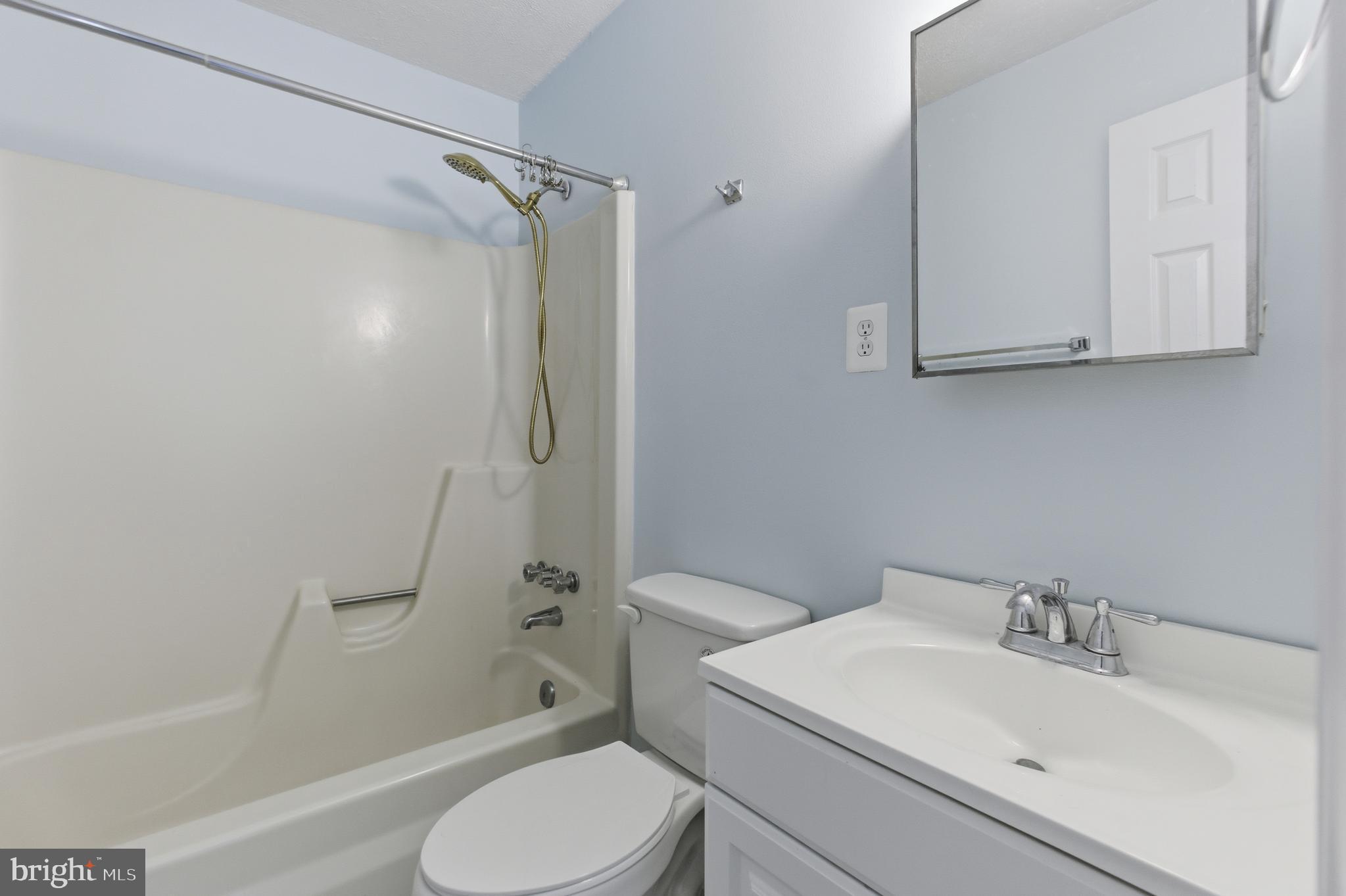 SPRINGDALE - Residential Lease