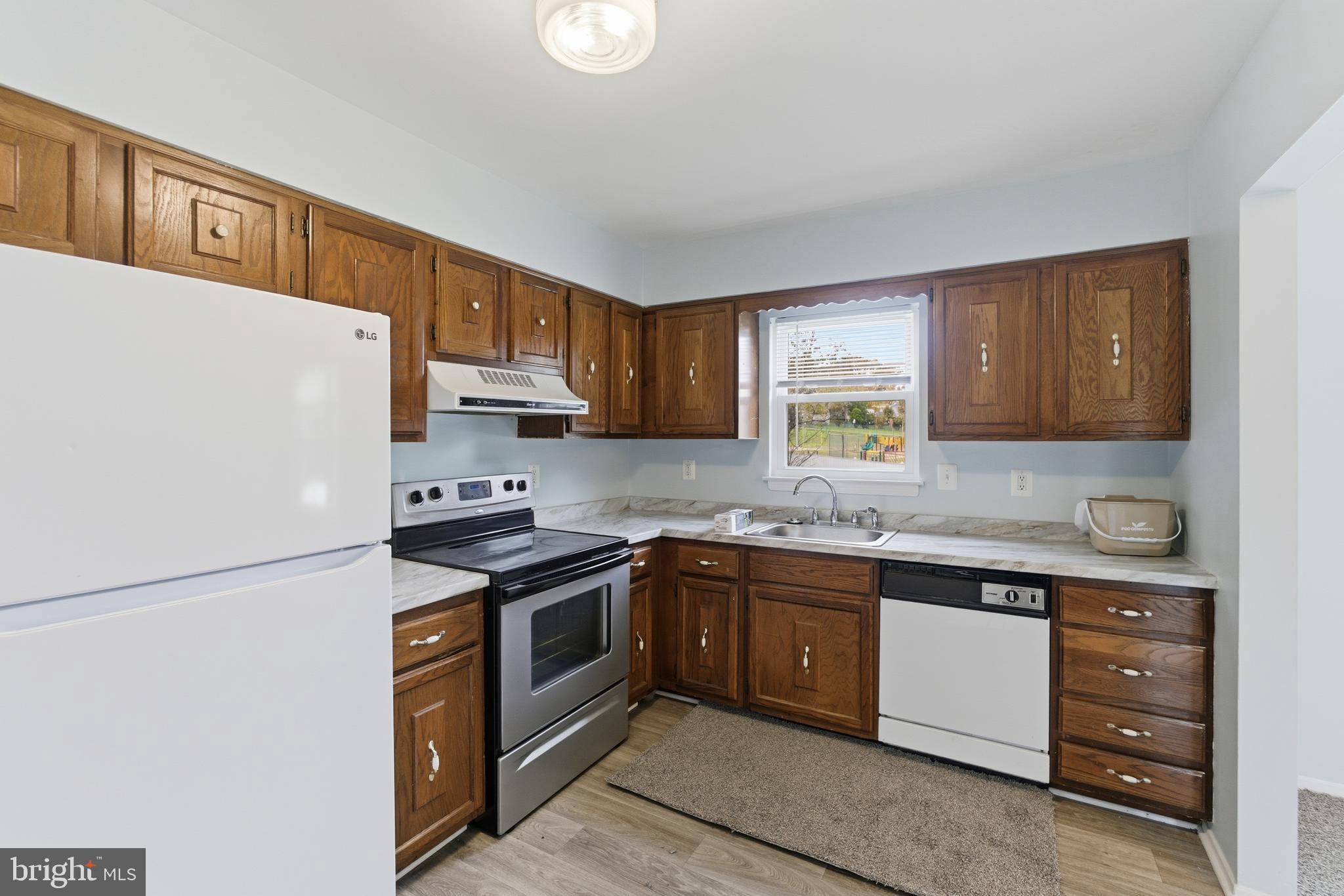 SPRINGDALE - Residential Lease