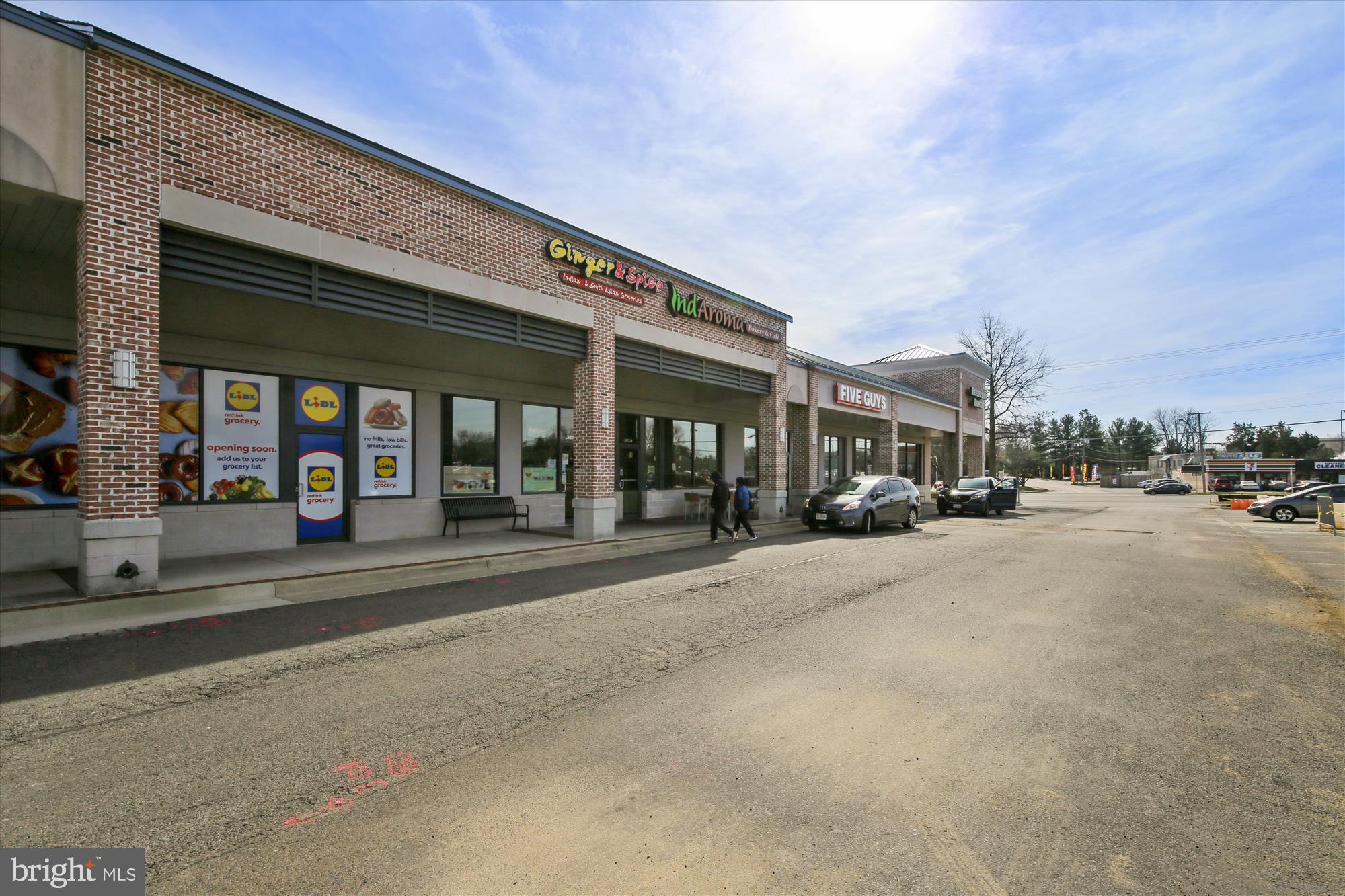 CARR AT PINECREST - Residential