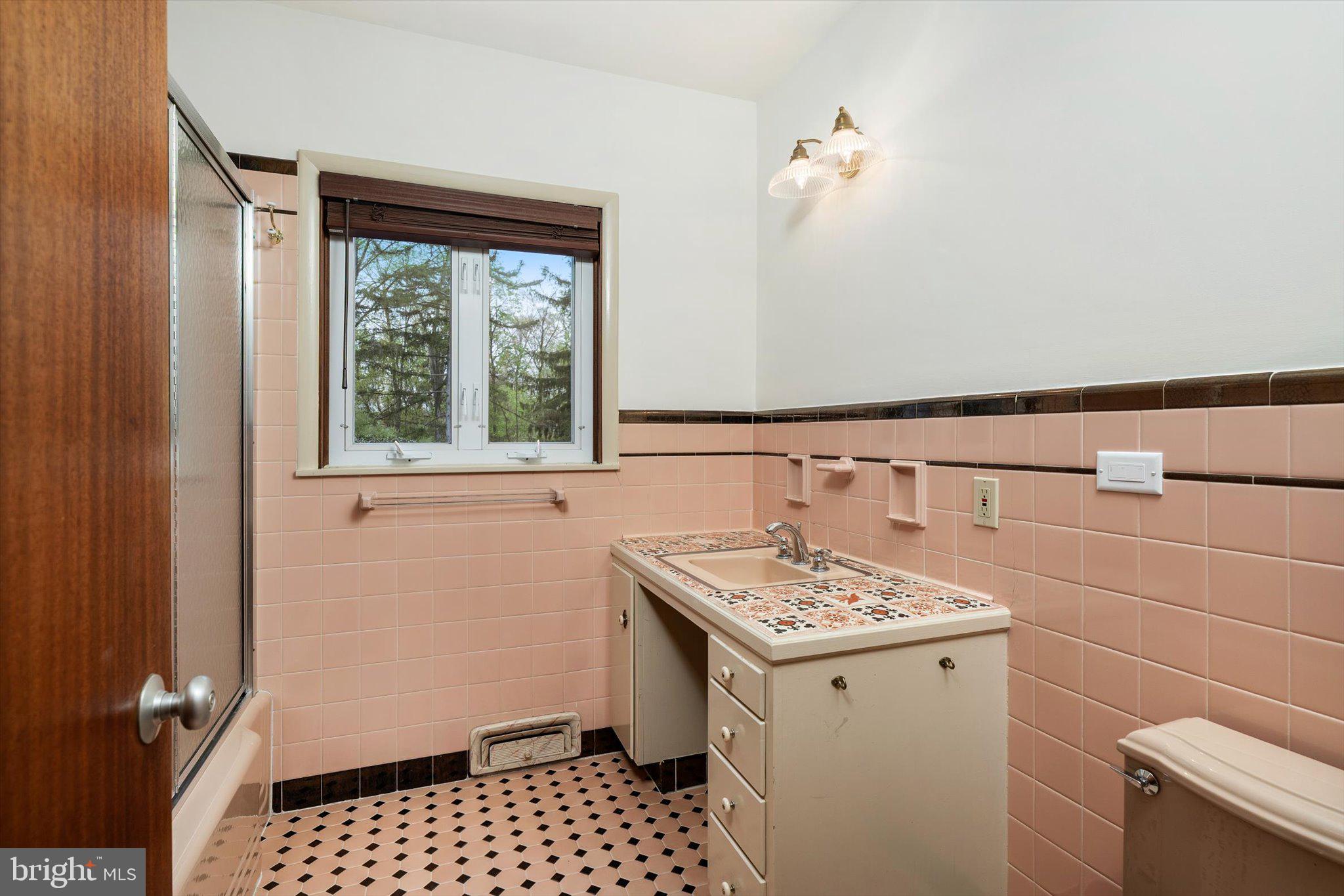 NON AVAILABLE - Residential