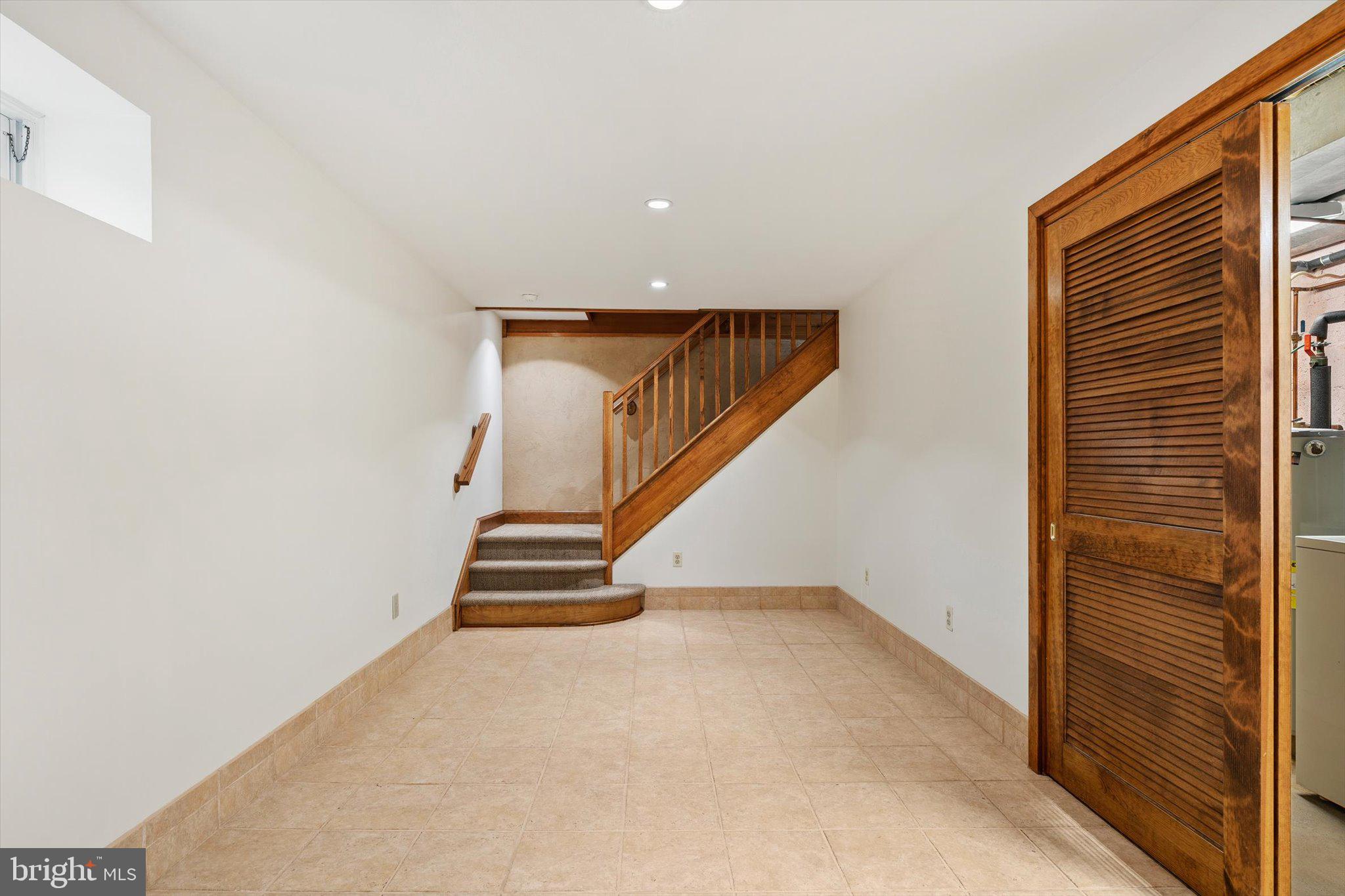NON AVAILABLE - Residential
