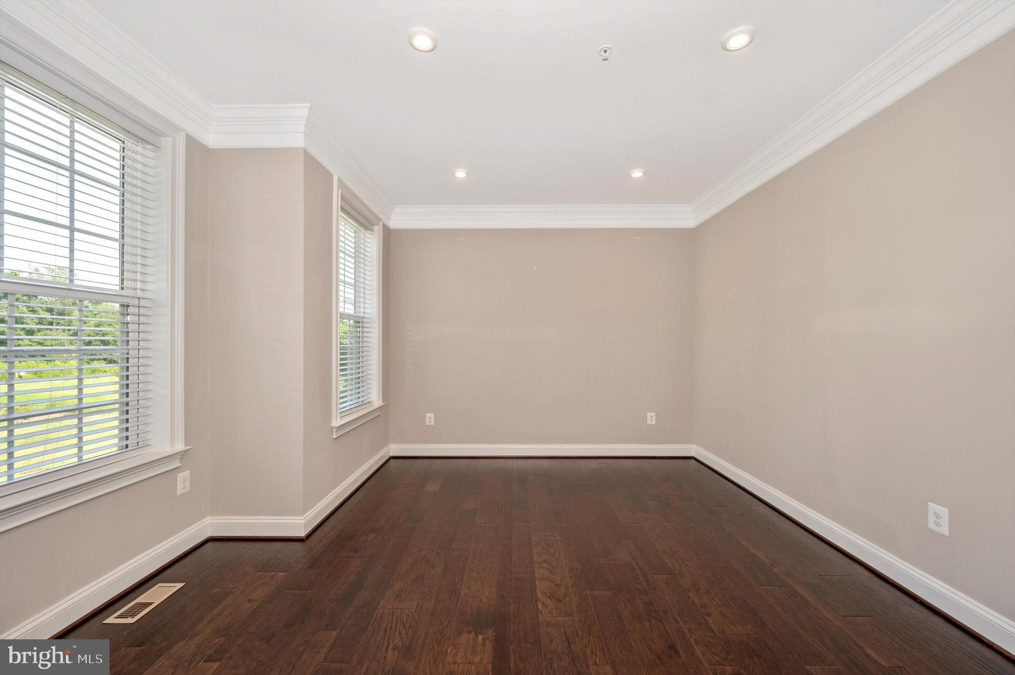 ENCLAVE AT RIVER HILL - Residential