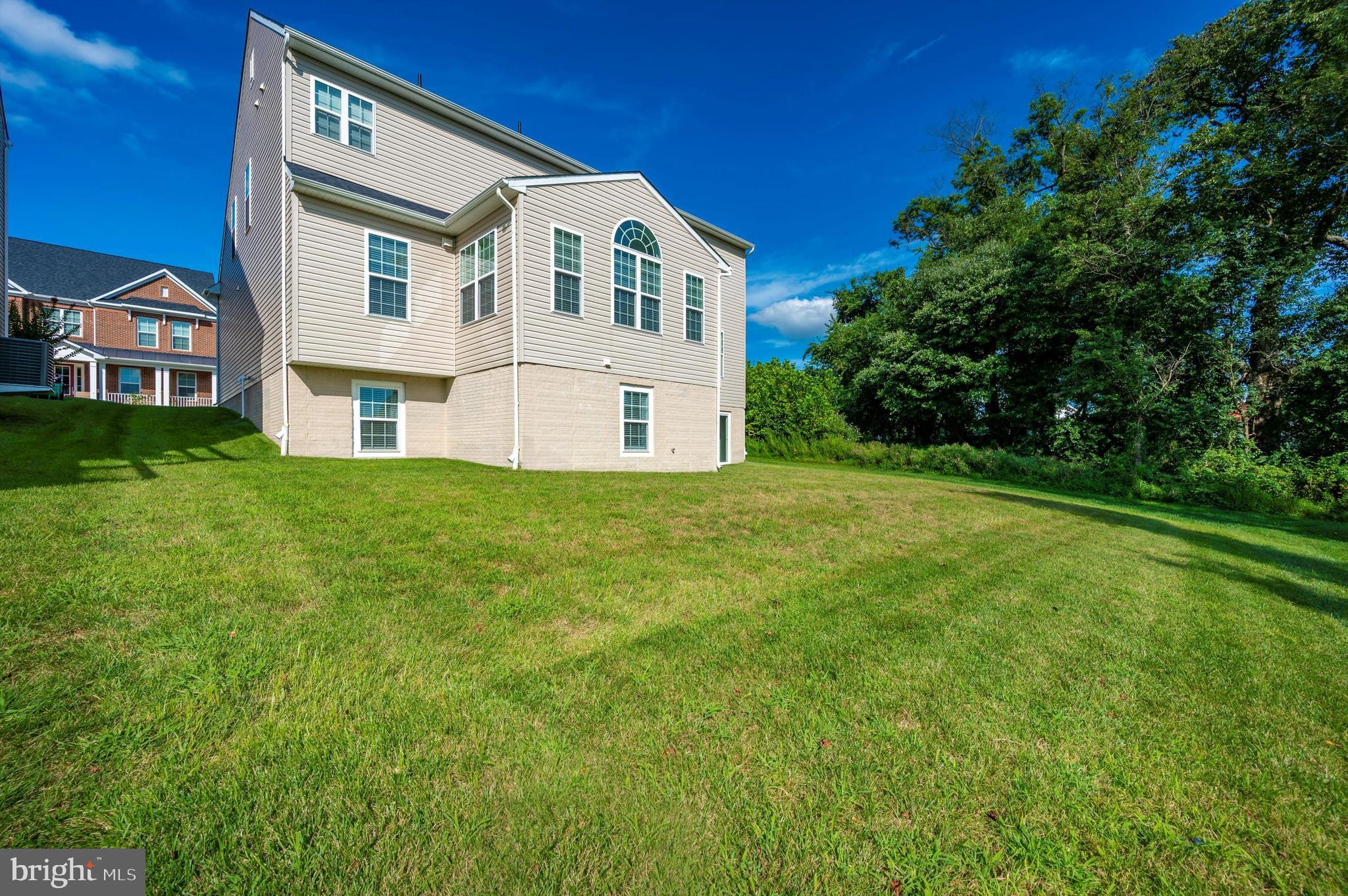 ENCLAVE AT RIVER HILL - Residential