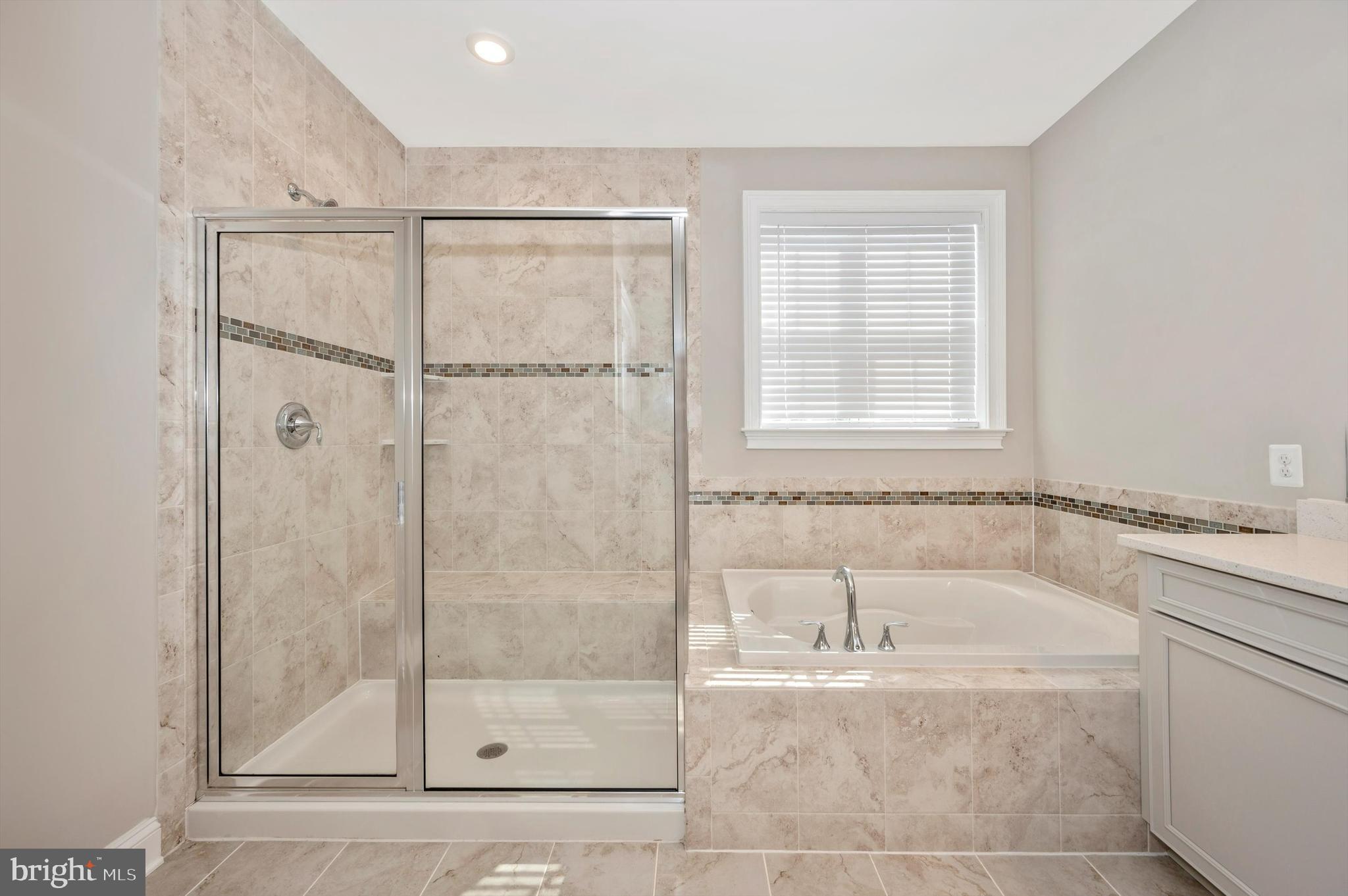 ENCLAVE AT RIVER HILL - Residential