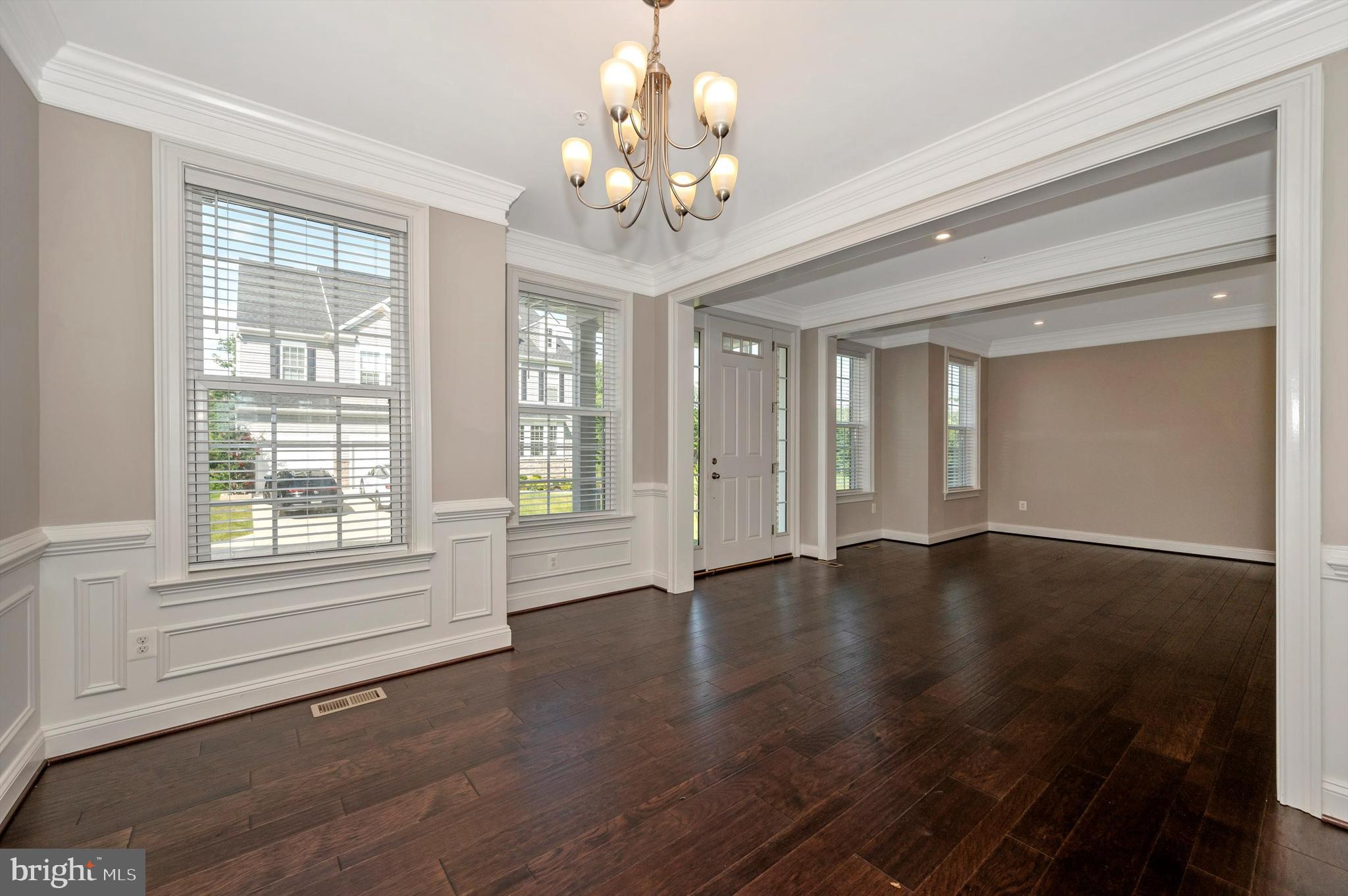 ENCLAVE AT RIVER HILL - Residential