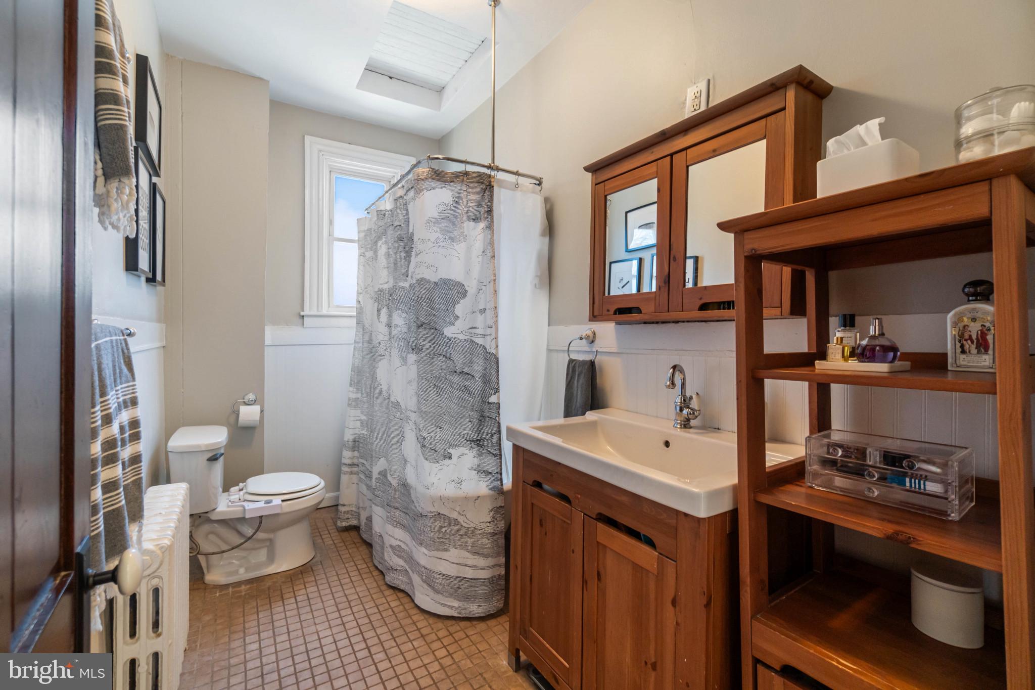 HAMPDEN HISTORIC DISTRICT - Residential